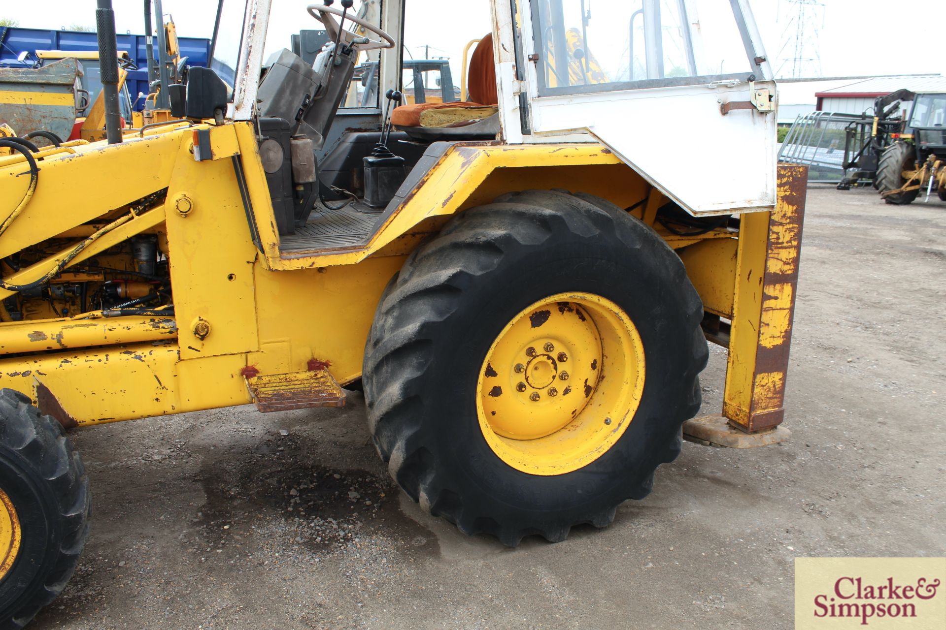 JCB 3CX Sitemaster 2WD backhoe loader. Registration A790 ROU. Date of first registration 10/1983. - Image 24 of 34