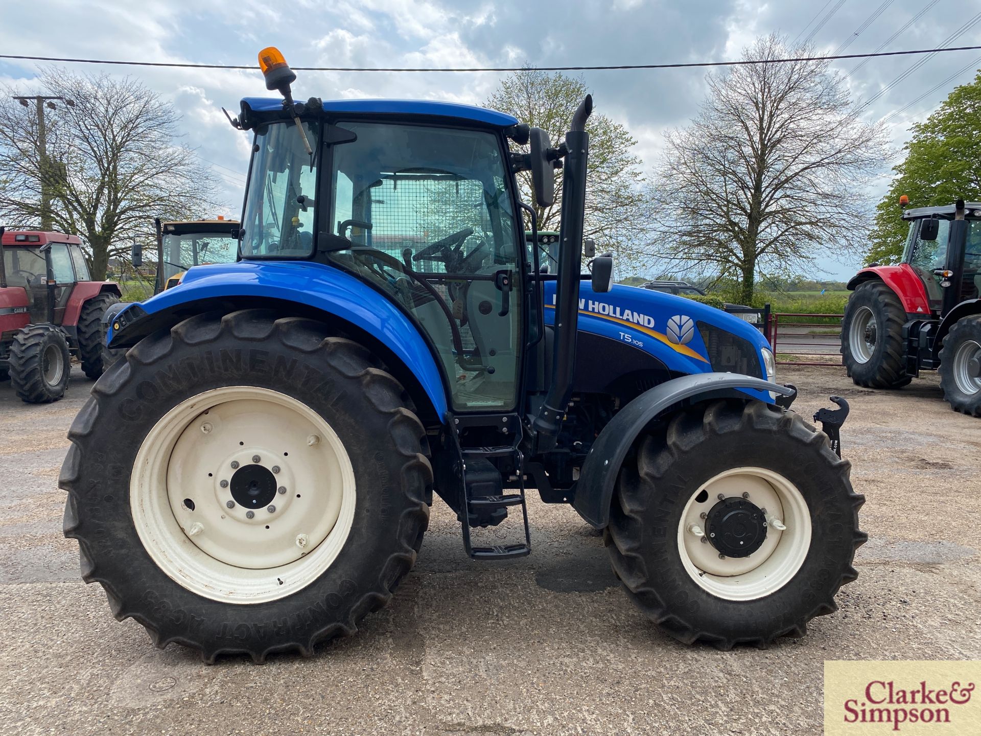 New Holland T5.105 4WD tractor. Registration EU15 AFN. Date of first registration 03/2015. Serial - Image 8 of 48