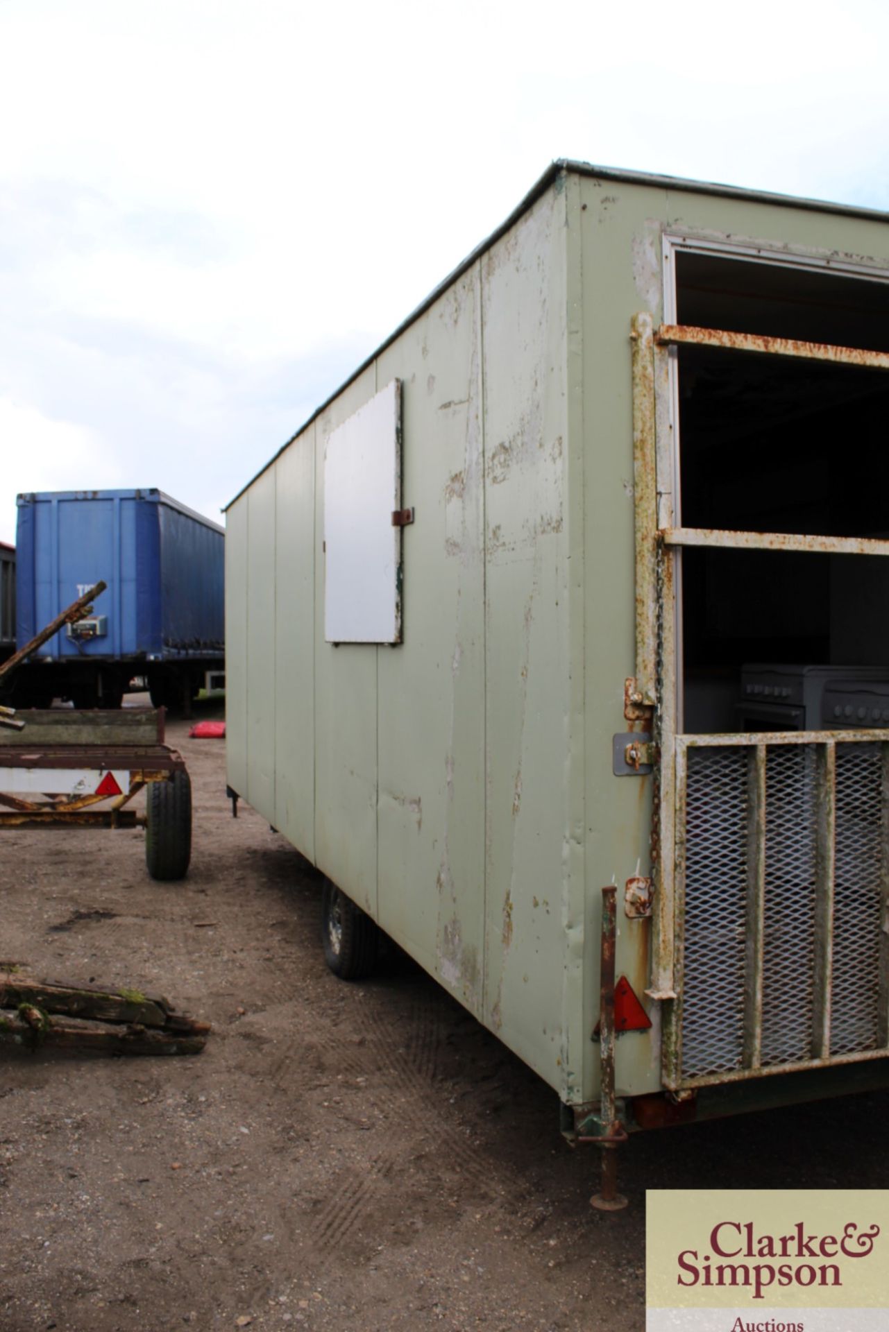 Large trailed single axle mobile rest room/ kitchen. - Image 5 of 10