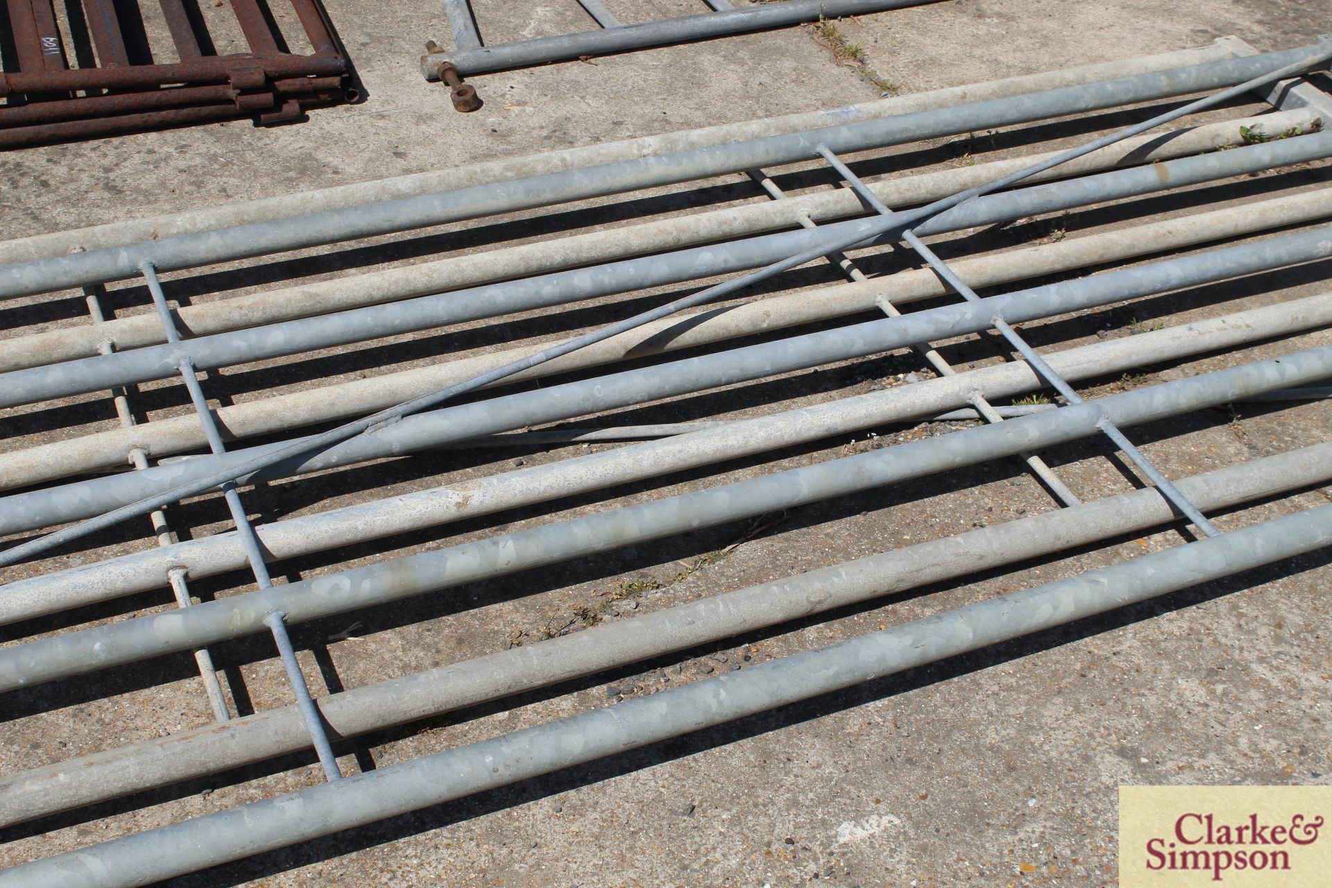 2x 14ft galvanised heavy duty gates. * - Image 6 of 7