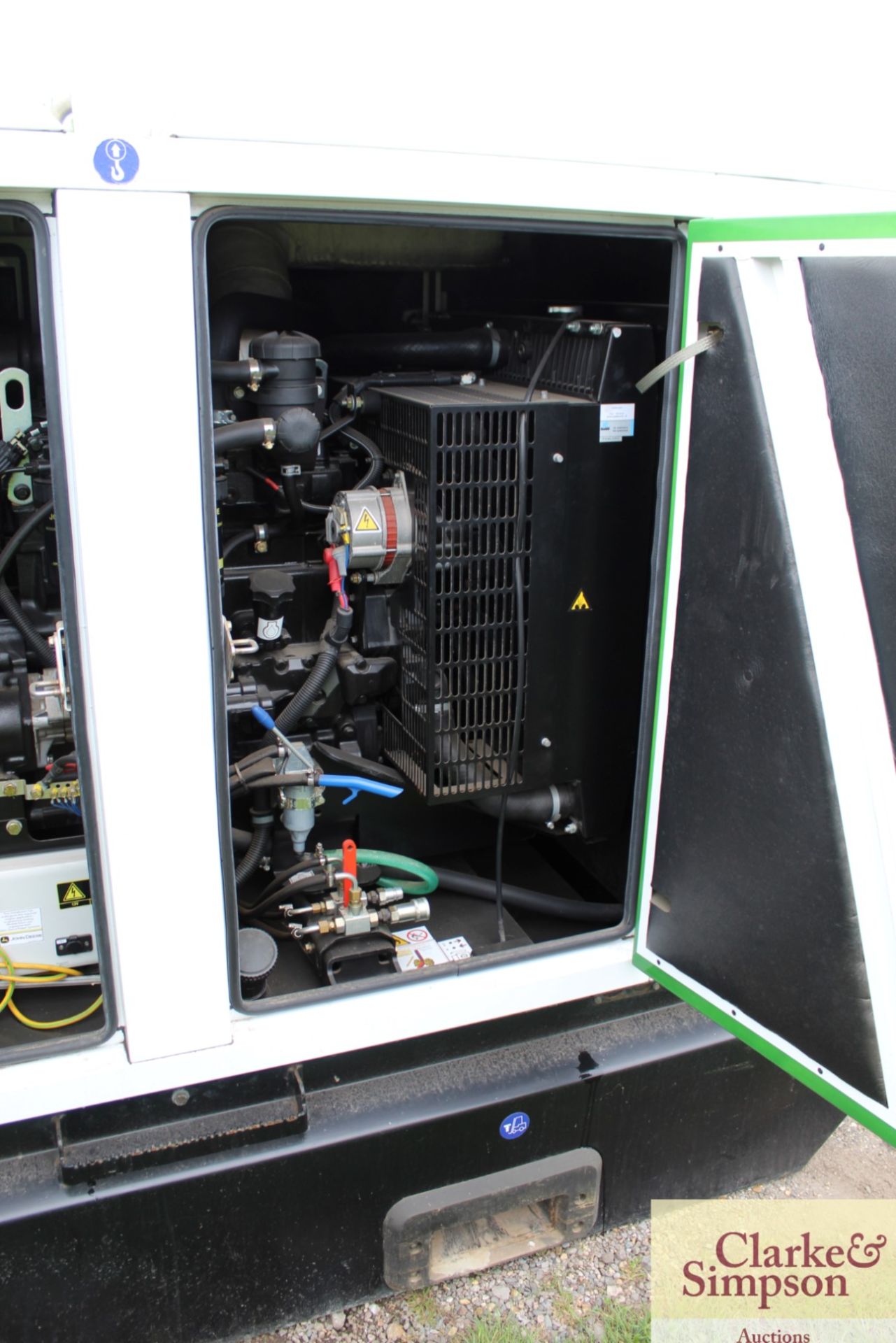 SDMO Rental Power R110C3 super silenced skid mounted generator. 2012. 100 hours. 230/400V, 3 - Image 10 of 12
