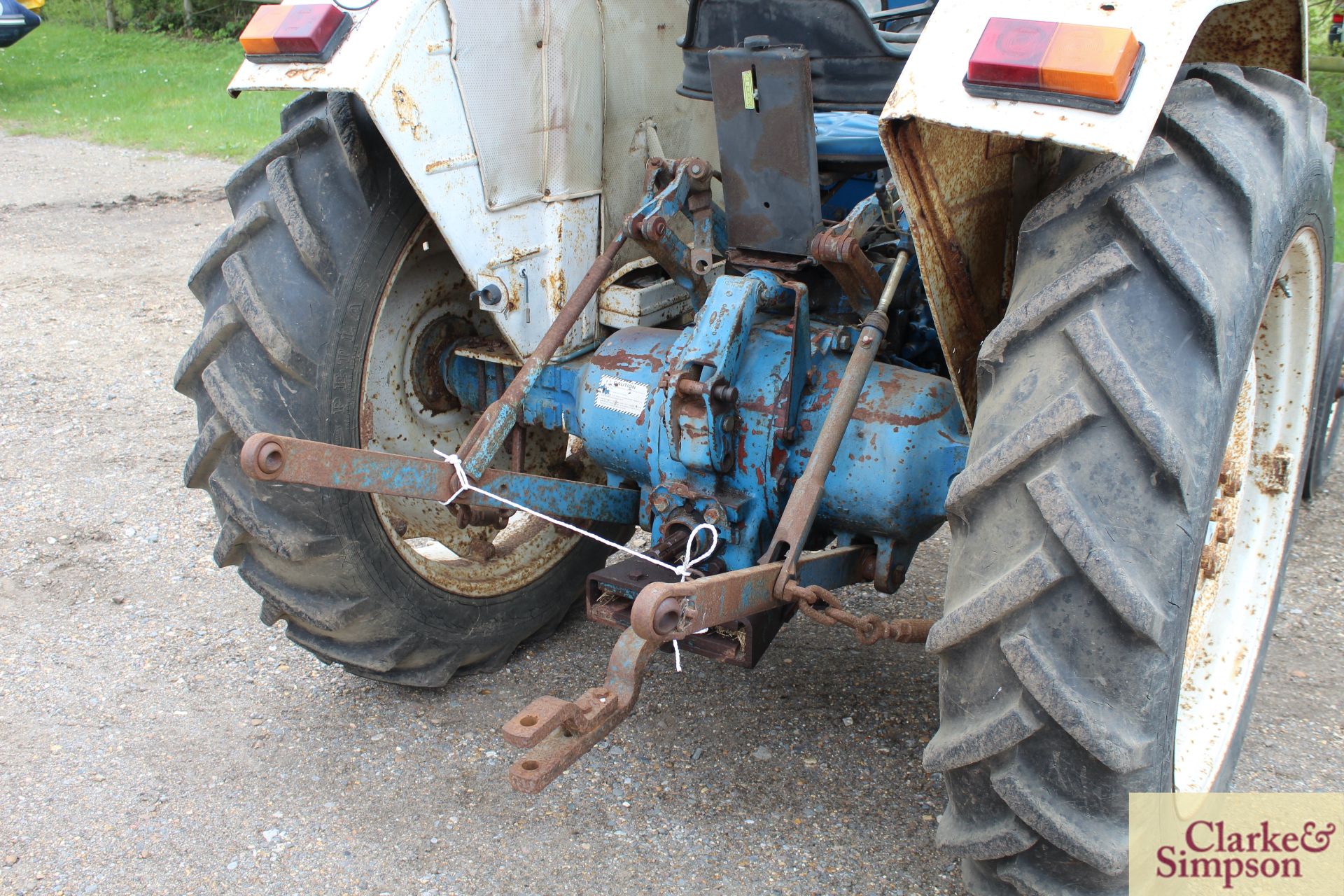 Ford 4000 2WD tractor. Registration JRT 680N. Date of first registration 07/1975. 5,859 hours. 12. - Image 17 of 28