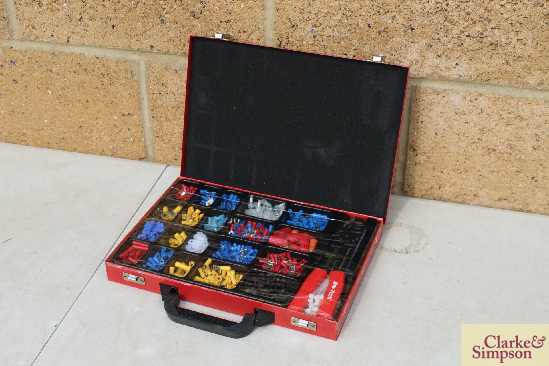 1000 piece crimp kit. *