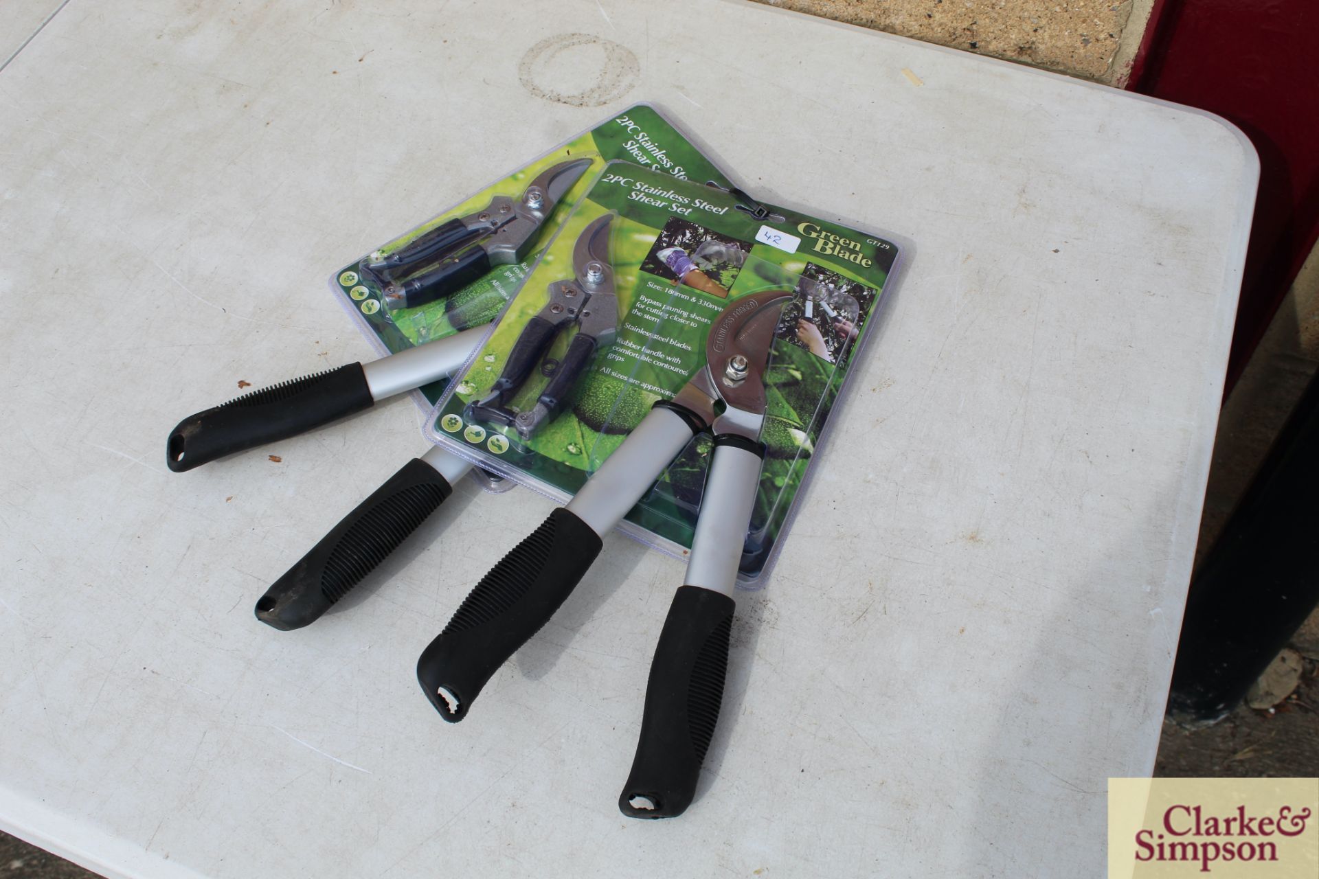 2x stainless steel pruner kit. *