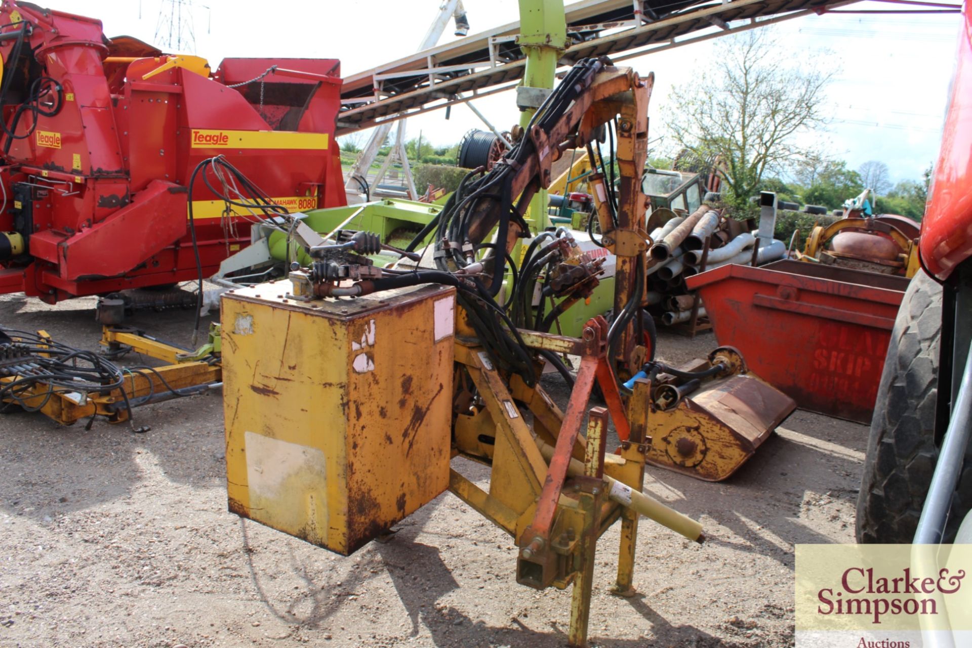 Bomford Supertrim linkage conversion hedge cutter. Serial number 3890. - Image 2 of 11