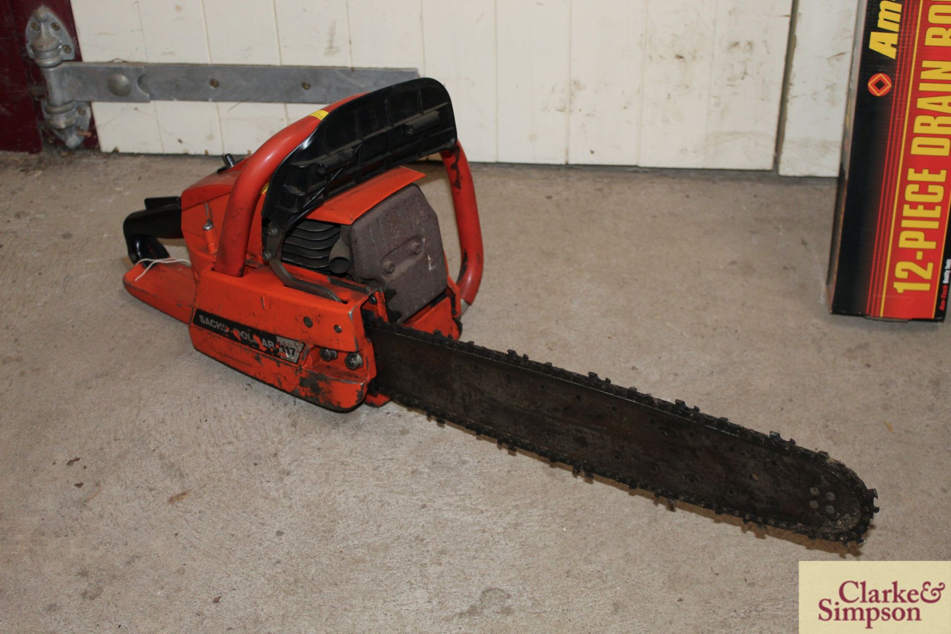 Sachs Dolmar 117 18in chainsaw.