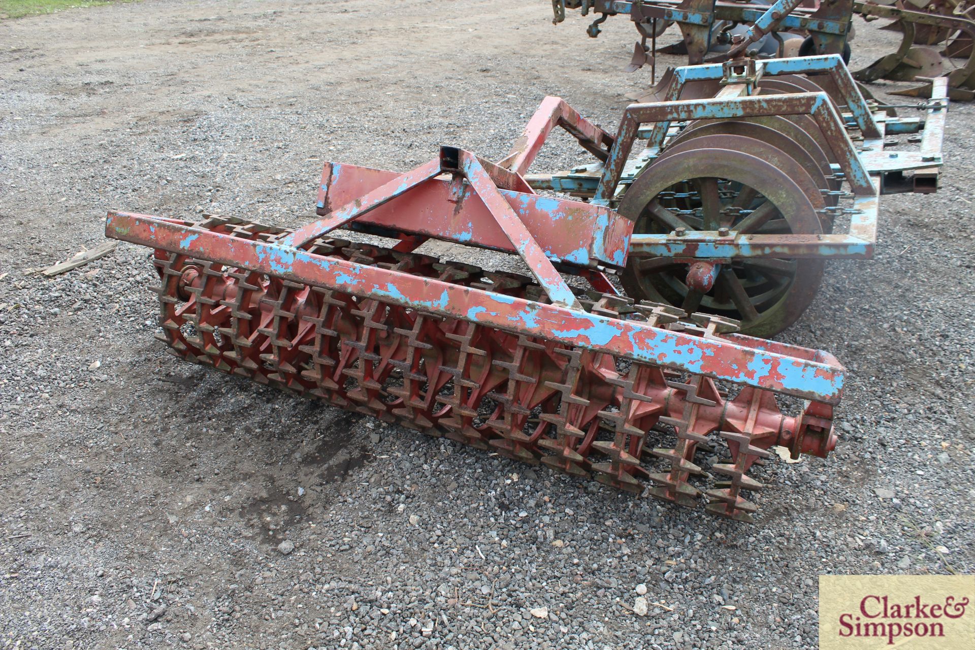 Hill & Osbourne furrow press with crumbler. Previously used with Lot 1371. - Image 6 of 7