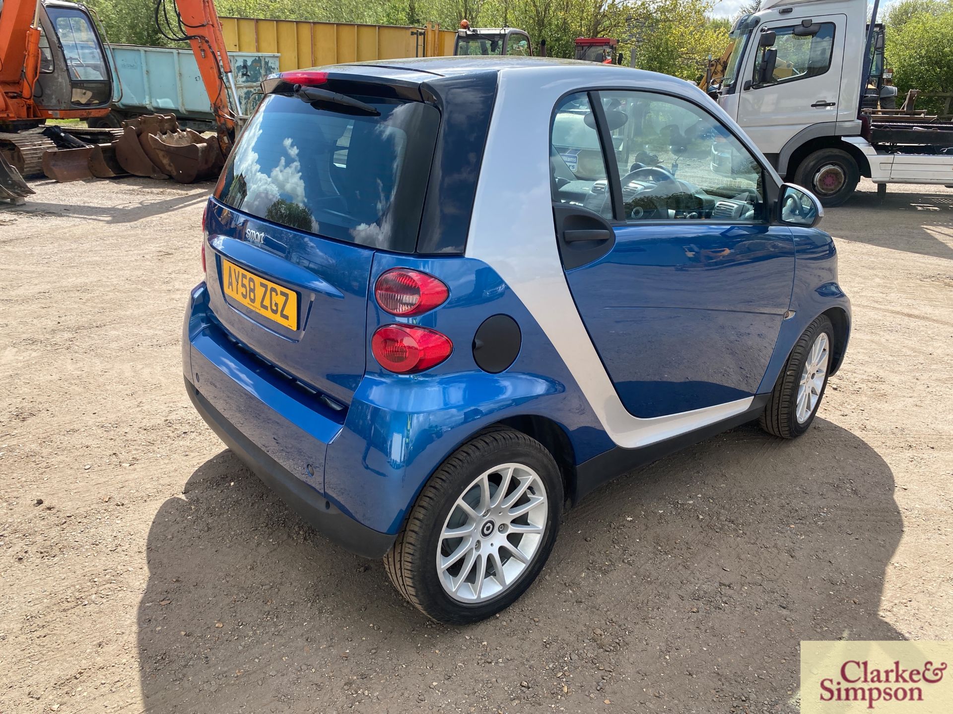 Smart Passion ForTwo. Registration AY58 ZGZ. Date of first registration 09/2008. 4,800 miles. MOT - Image 5 of 57