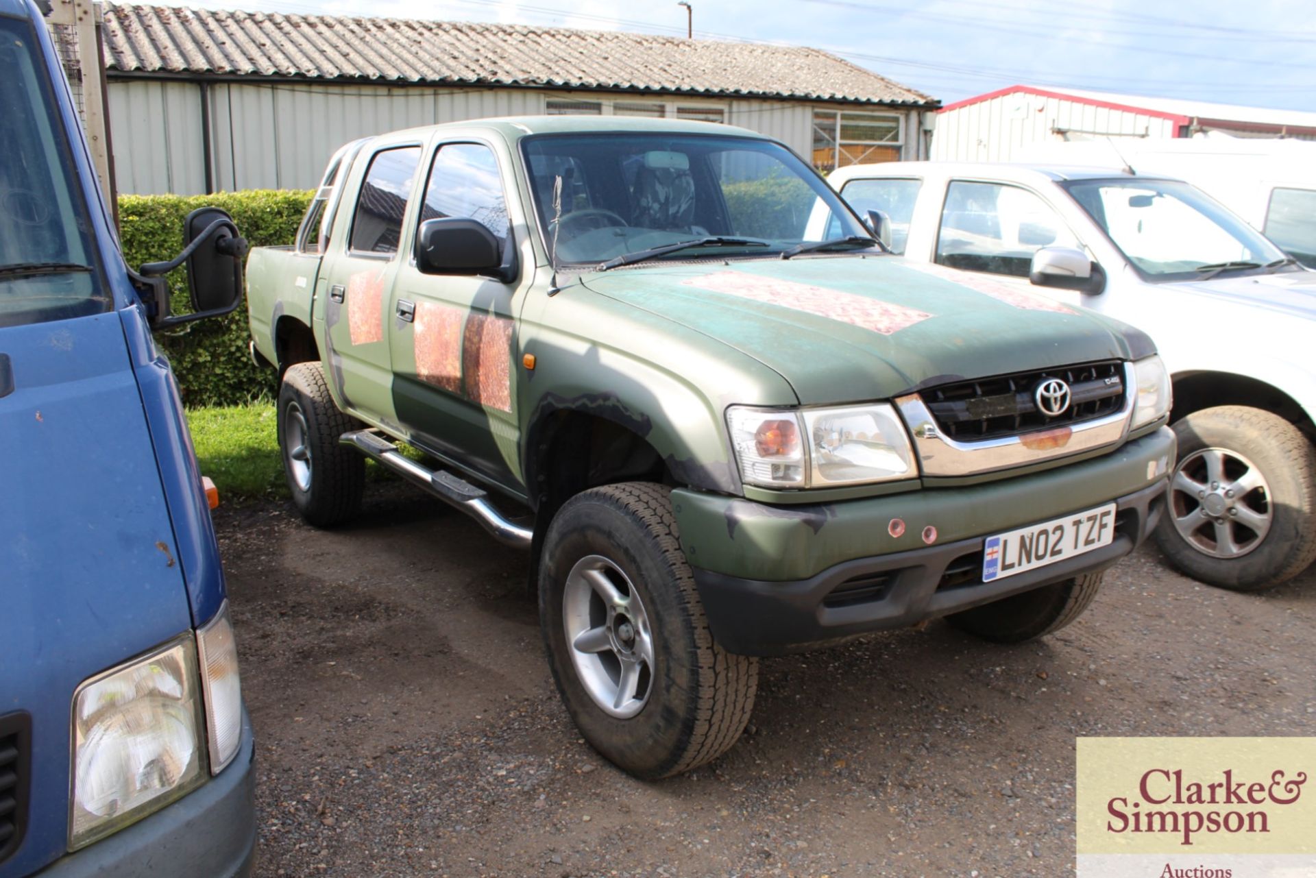 Toyota Hilux double cab pickup. Registration LN02 - Image 3 of 28