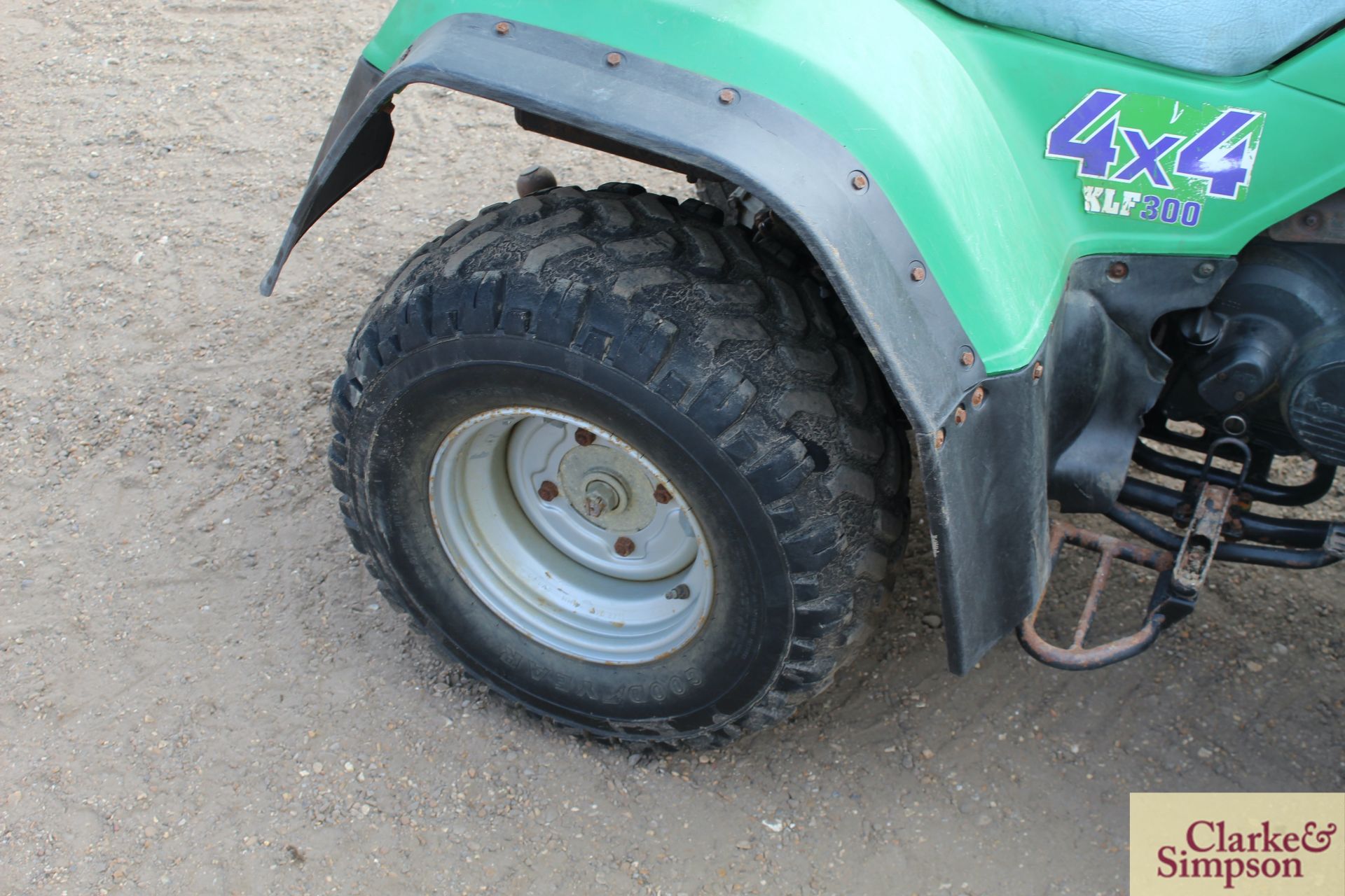 Kawasaki KLF 300 4WD quad bike. 4,543 miles. - Image 20 of 31