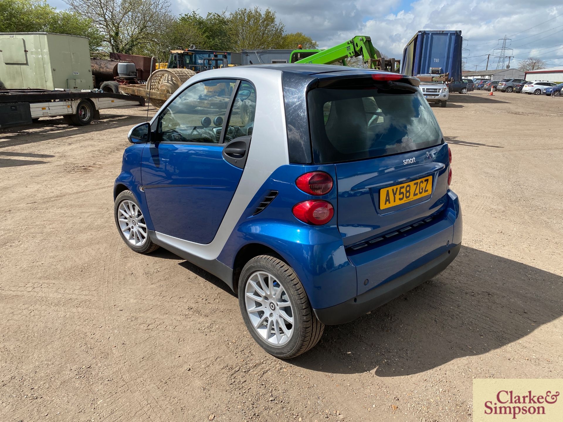 Smart Passion ForTwo. Registration AY58 ZGZ. Date of first registration 09/2008. 4,800 miles. MOT - Image 3 of 57