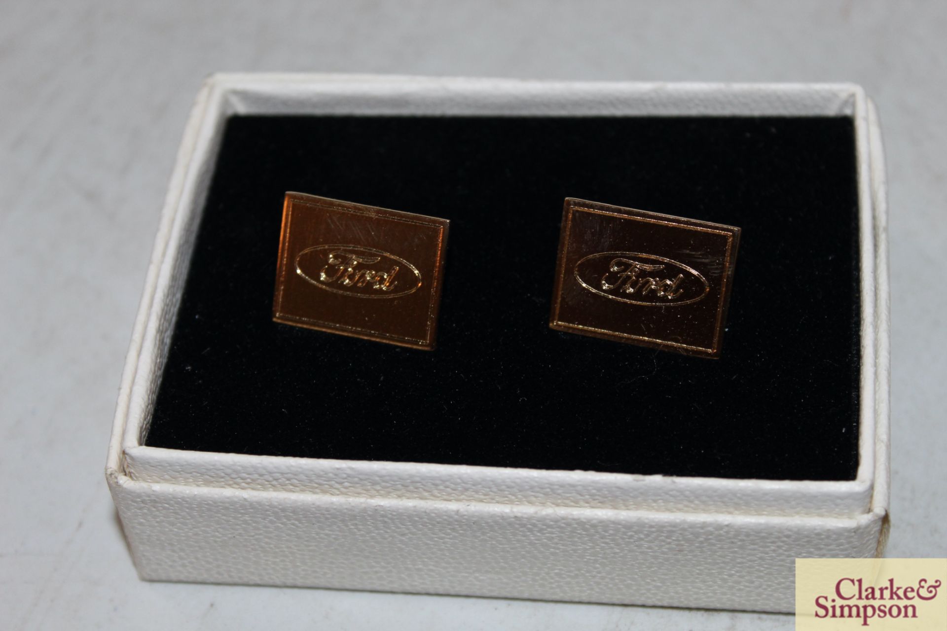 5x Ford lapel badges, 2x pairs of Ford cuff links, - Image 2 of 8