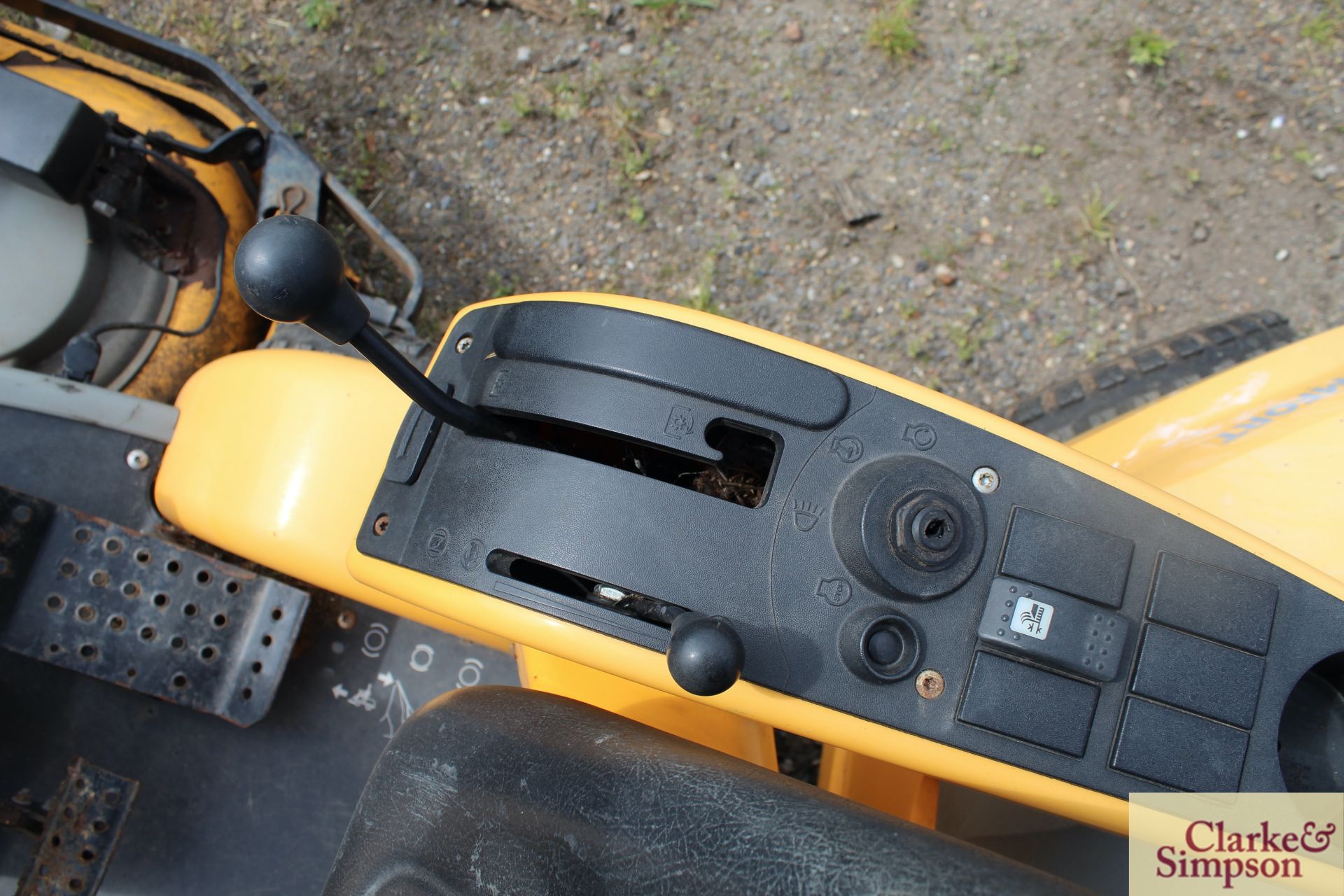 Stiga Park Comfort ride-on mower. - Image 8 of 8