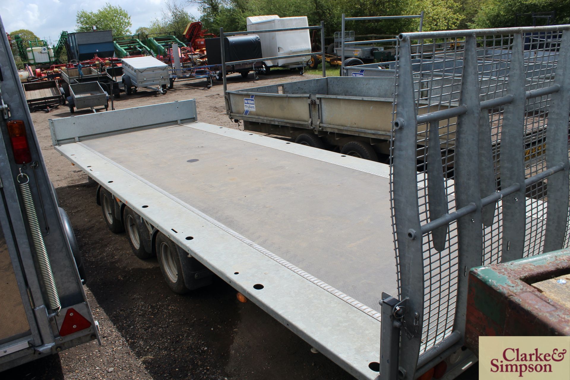 Ifor Williams TB5521-353 3.5T tri-axle tilt bed trailer. 2007. 18ft 3in x 6ft 8in. * - Image 3 of 16