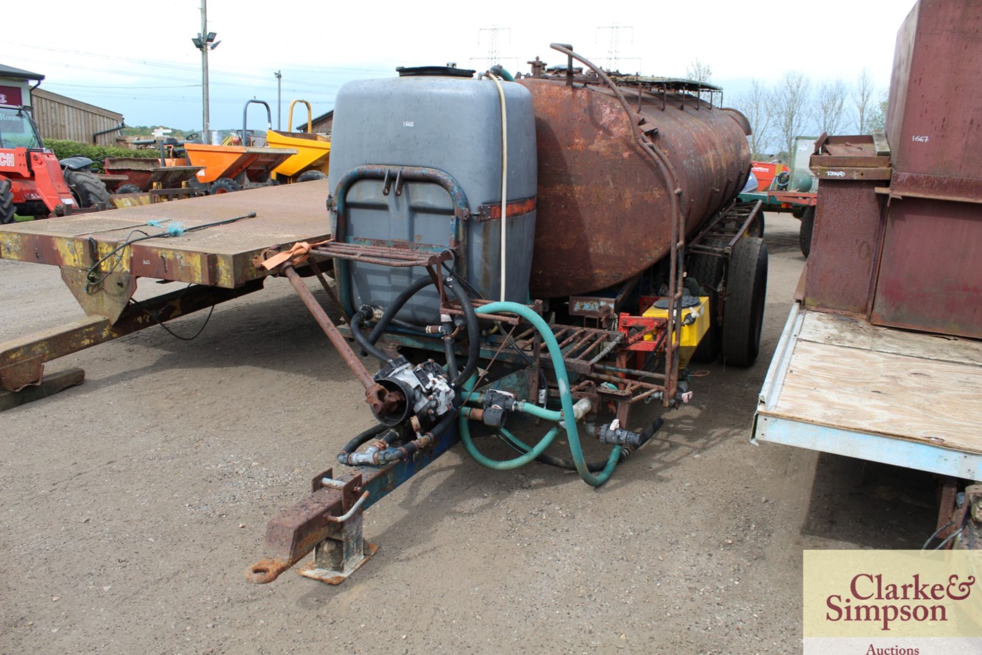 Single axle 1,100G 3 compartment water bowser. With 600L mixing tank and induction hopper. * - Image 2 of 11