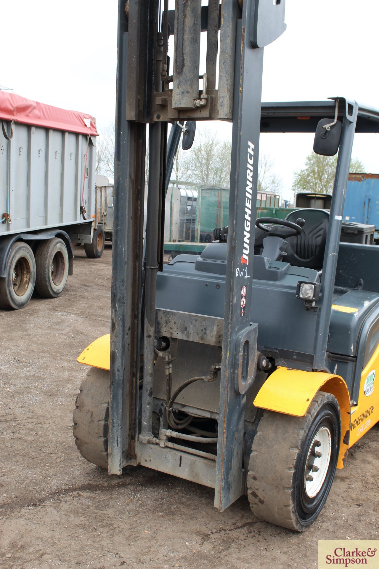 Jungheinrich DFG S50s masted forklift. 2015. 5,500 hours. 5T @ 600mm. Serial number FN495295. - Image 24 of 26