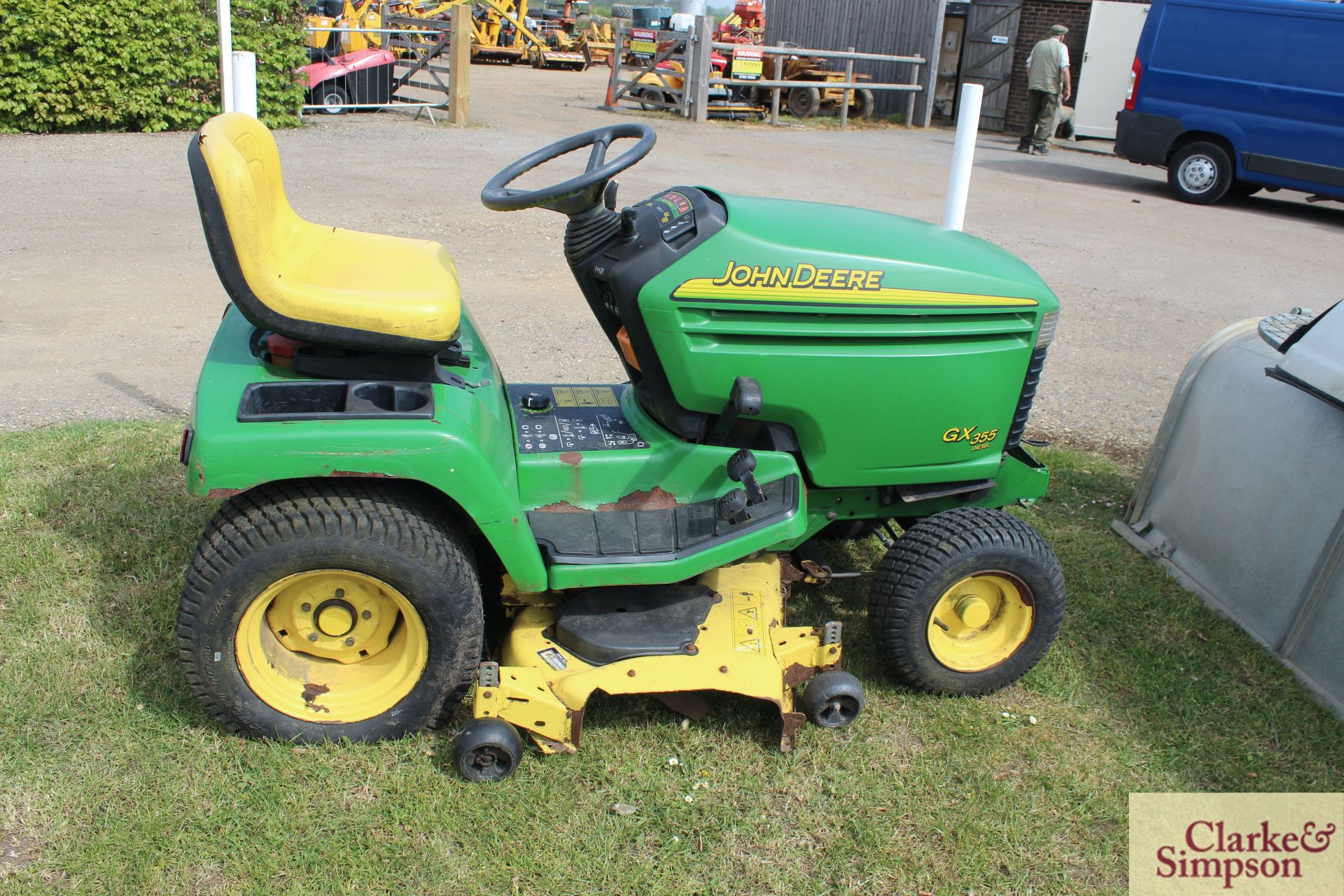 John Deere GX355 diesel ride-on mower. - Image 6 of 33