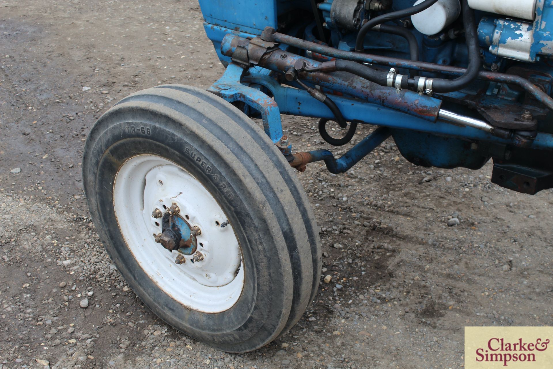 Ford 3600 2WD tractor. Registration MAG 799P. Date of first registration 02/1976. 12.4/11-28 rear - Image 21 of 25