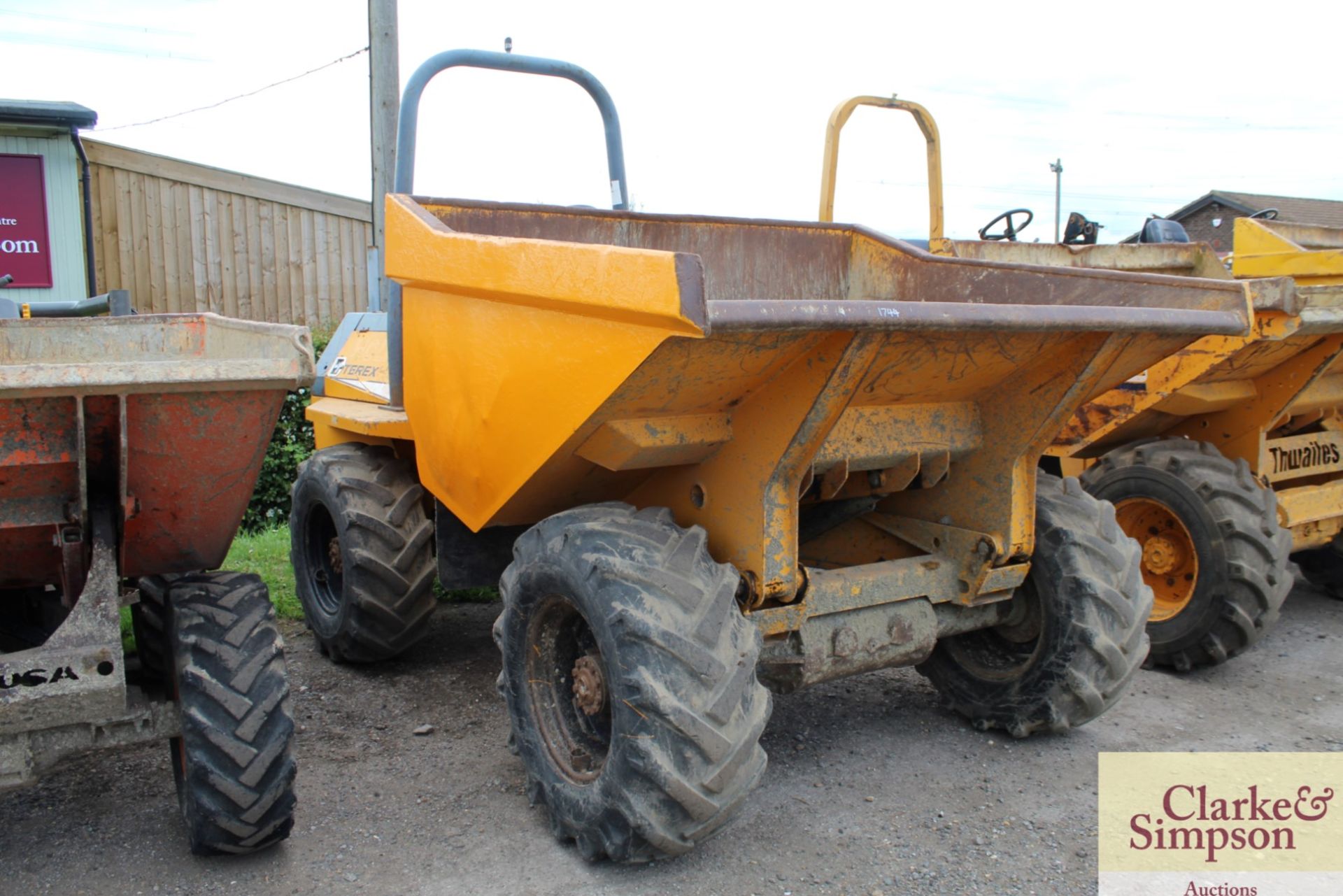 Terex/ Benford PT6000 6T 4WD dumper. 2004. Showing 1,071 hours. Model 6002 PTR. Serial number