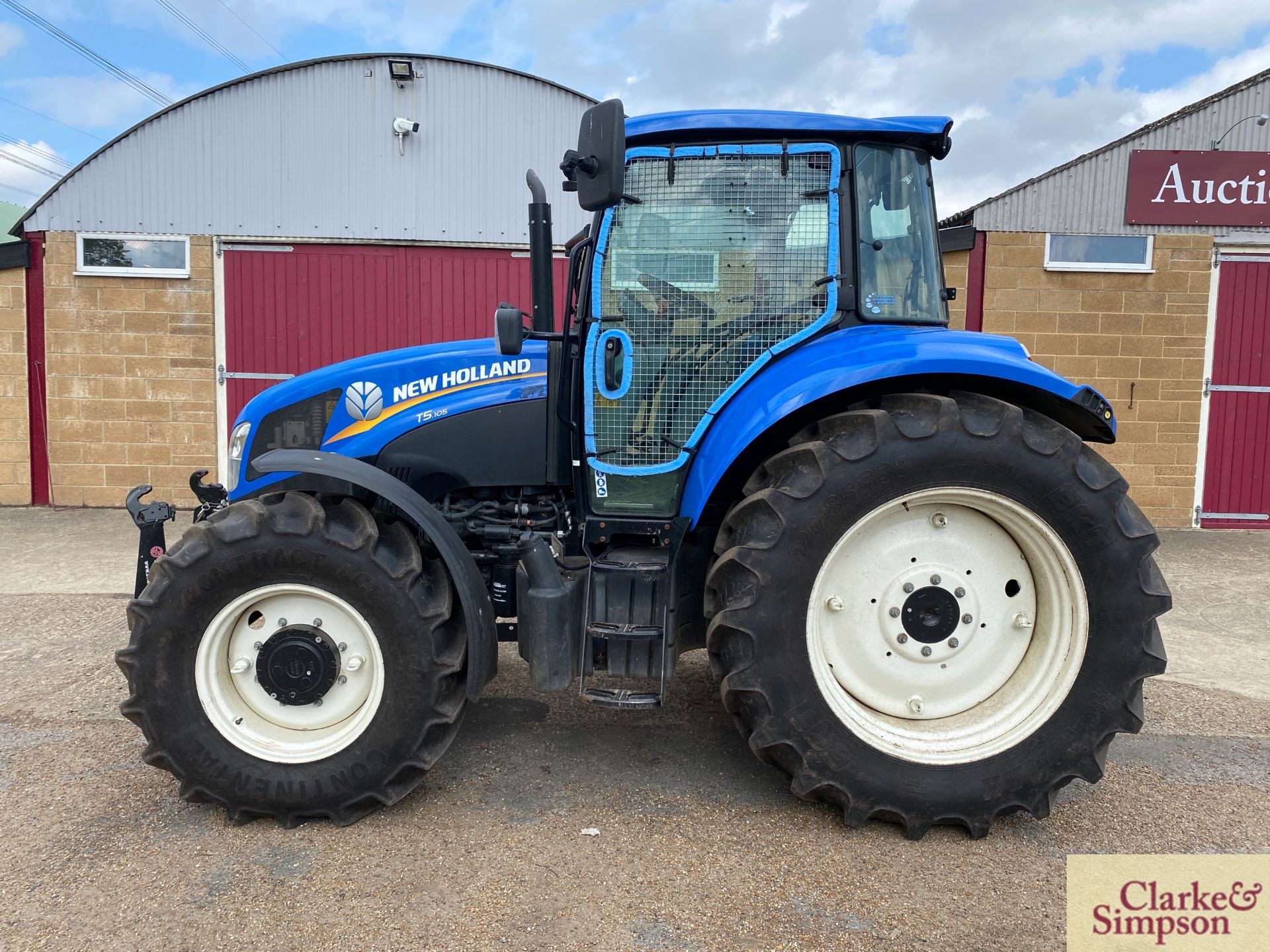 New Holland T5.105 4WD tractor. Registration EU15 AFN. Date of first registration 03/2015. Serial - Image 3 of 48