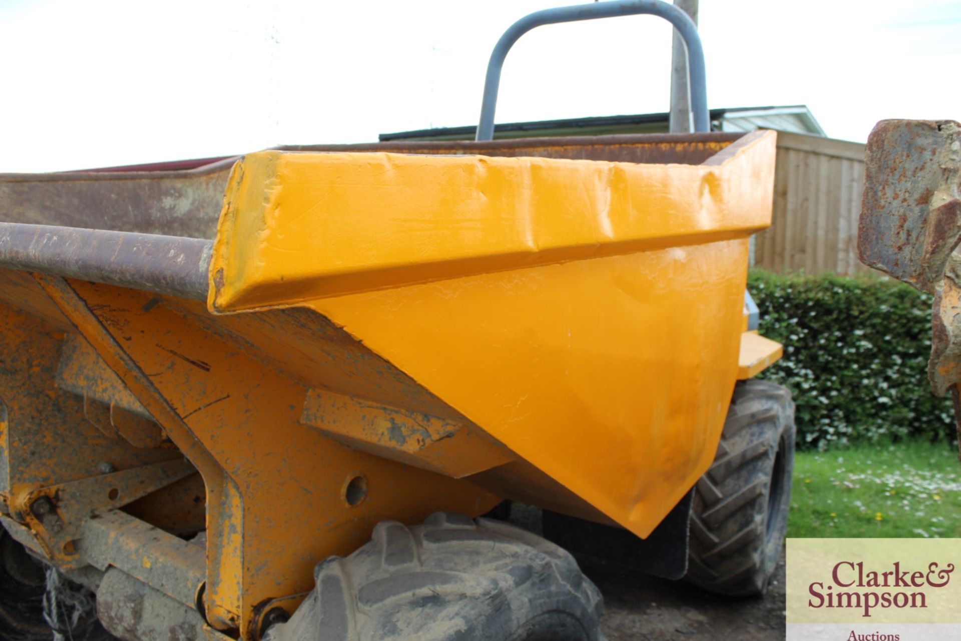 Terex/ Benford PT6000 6T 4WD dumper. 2004. Showing 1,071 hours. Model 6002 PTR. Serial number - Image 15 of 20