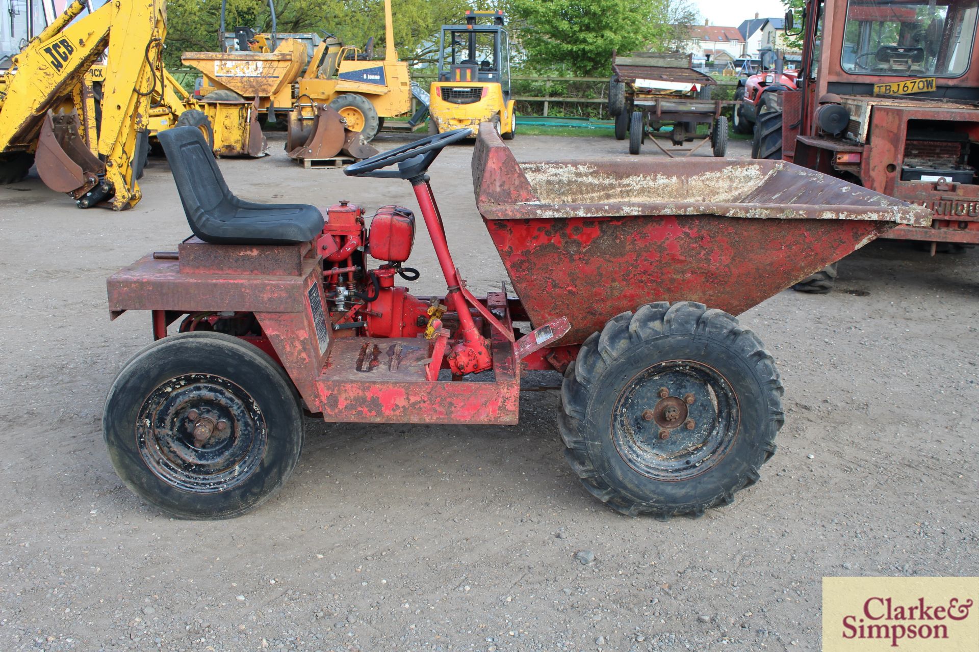 Winget 1.5T 2WD dumper. With Petter PH1 diesel engine and hydraulic tip. - Image 8 of 21
