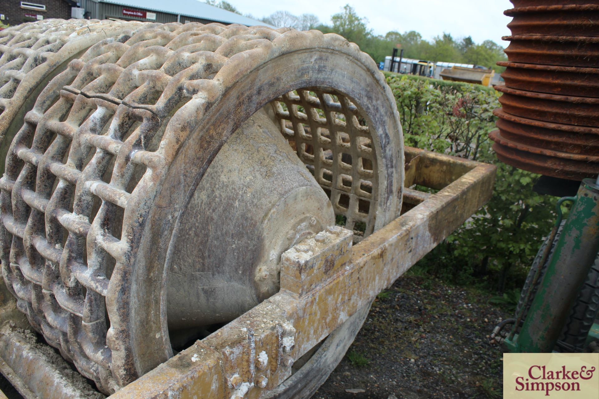 Large diameter crushing roller. Previously used with bulldozer. * - Image 8 of 11