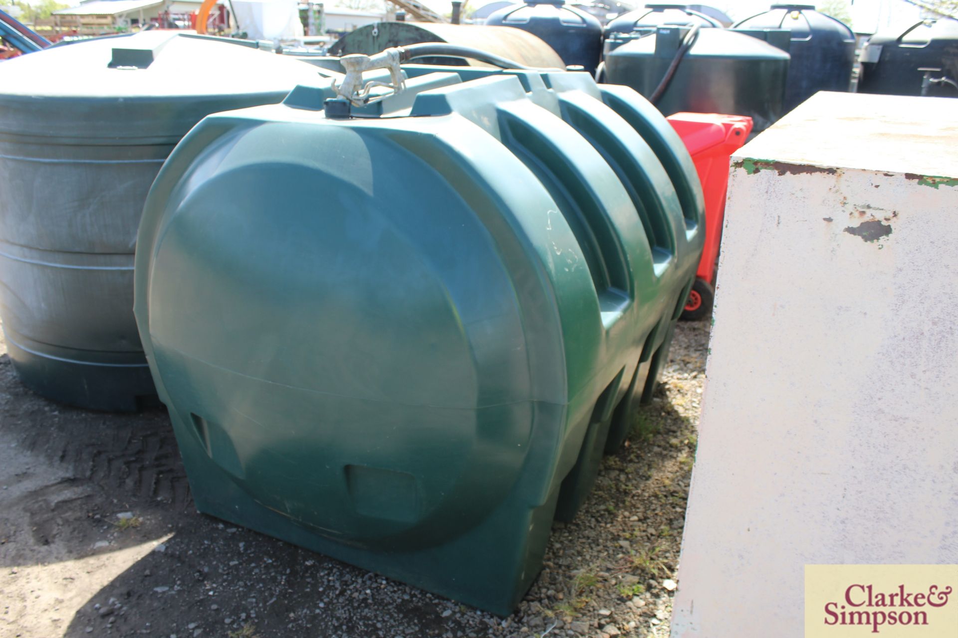 Harlequin 2,700L diesel tank. - Image 2 of 5