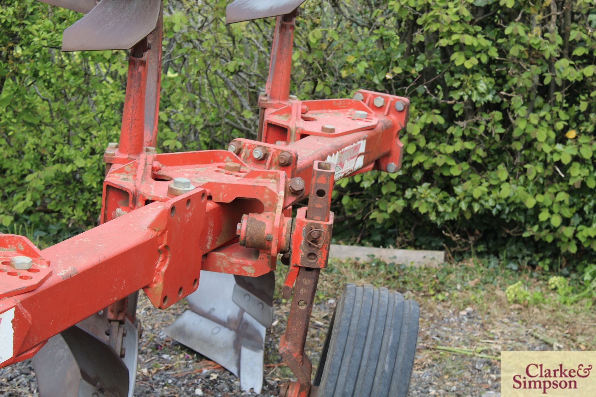 Gregoire Besson RB47 5F reversible plough. 2004. Serial number 30463. * - Image 19 of 21