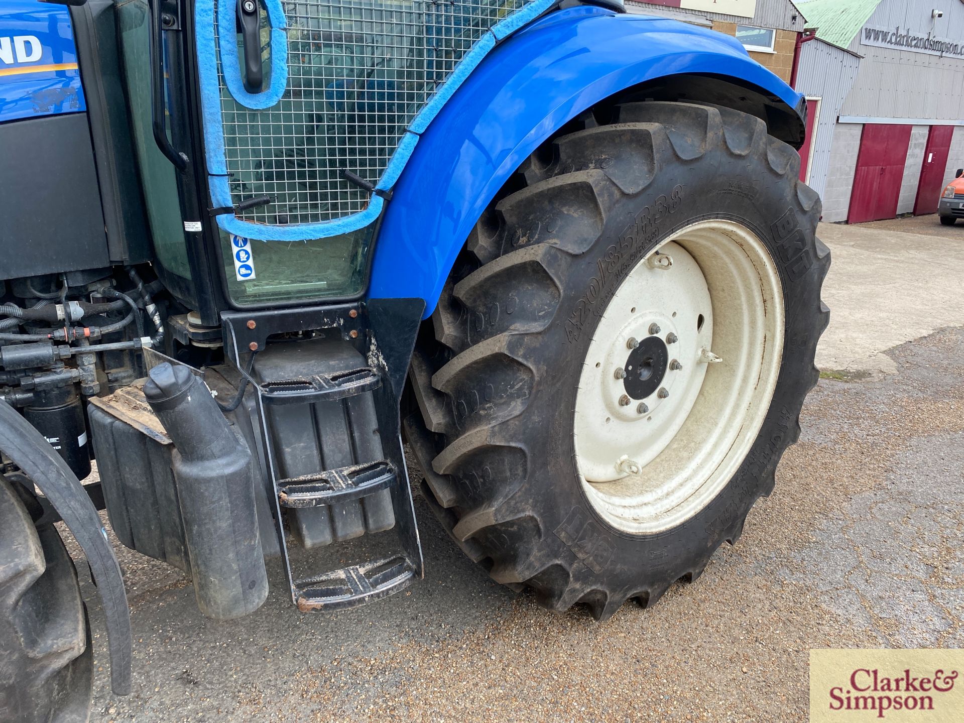 New Holland T5.105 4WD tractor. Registration EU15 AFN. Date of first registration 03/2015. Serial - Image 18 of 48