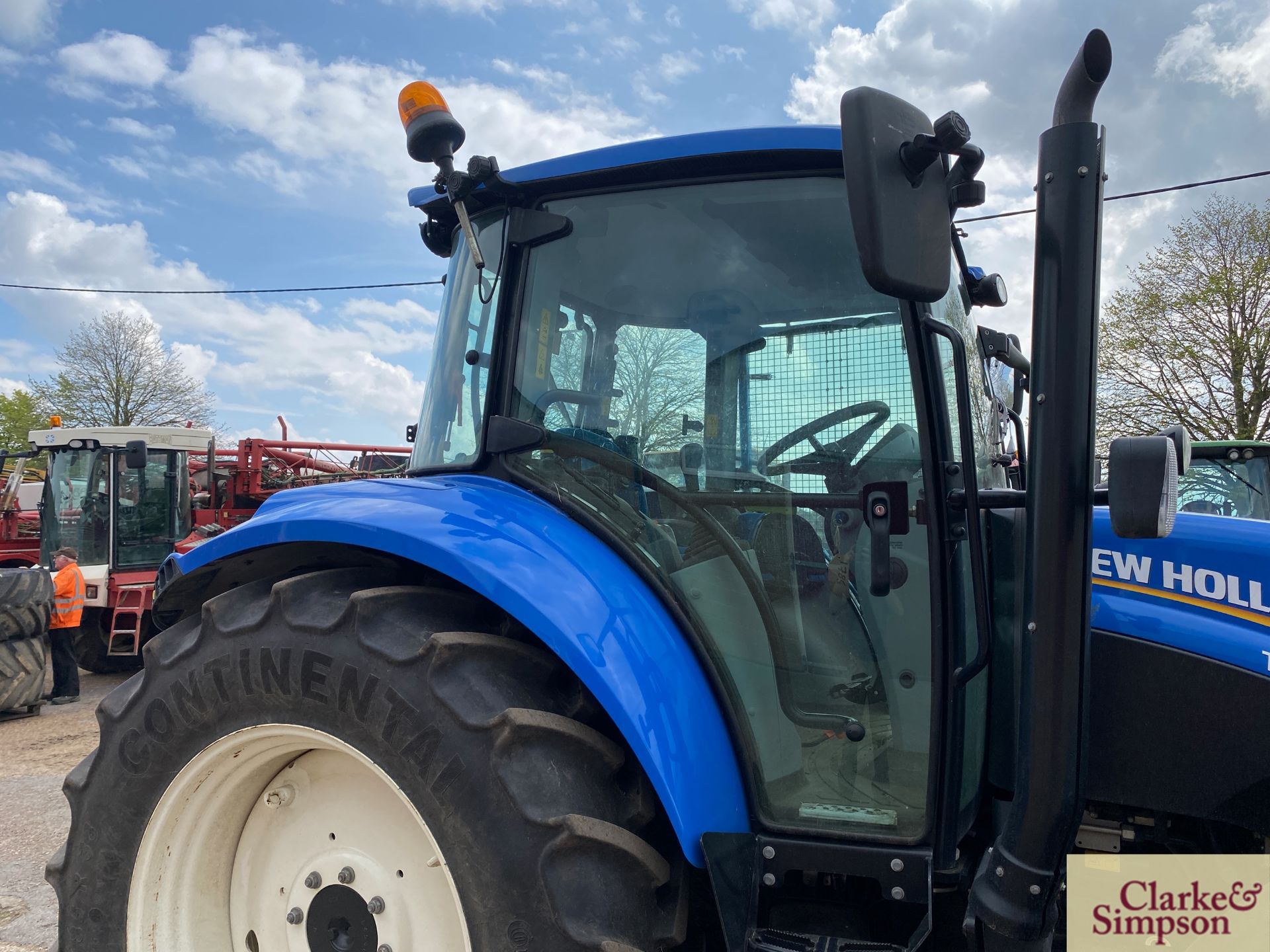 New Holland T5.105 4WD tractor. Registration EU15 AFN. Date of first registration 03/2015. Serial - Image 28 of 48