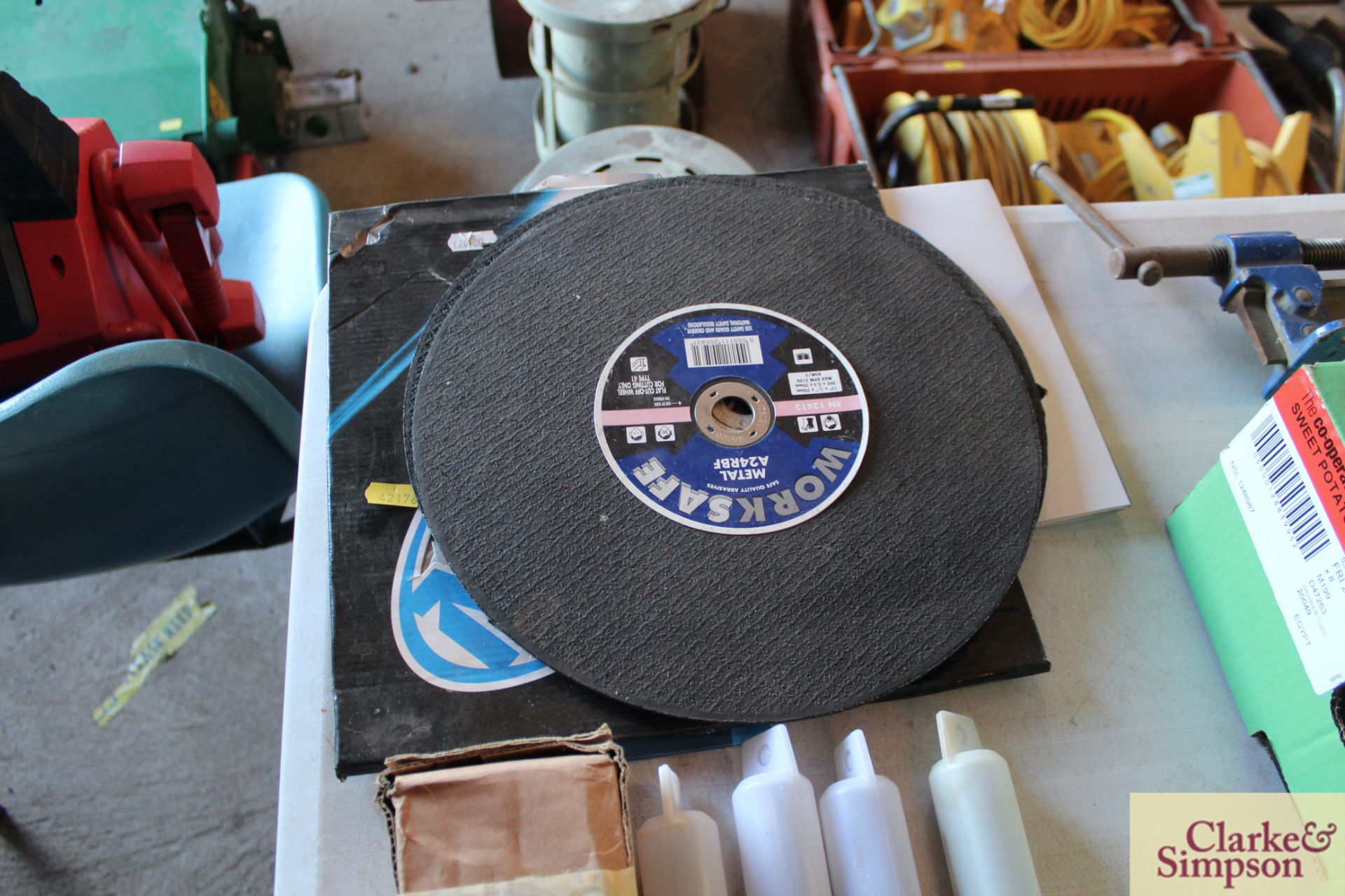 Quantity cutting discs. - Image 3 of 3