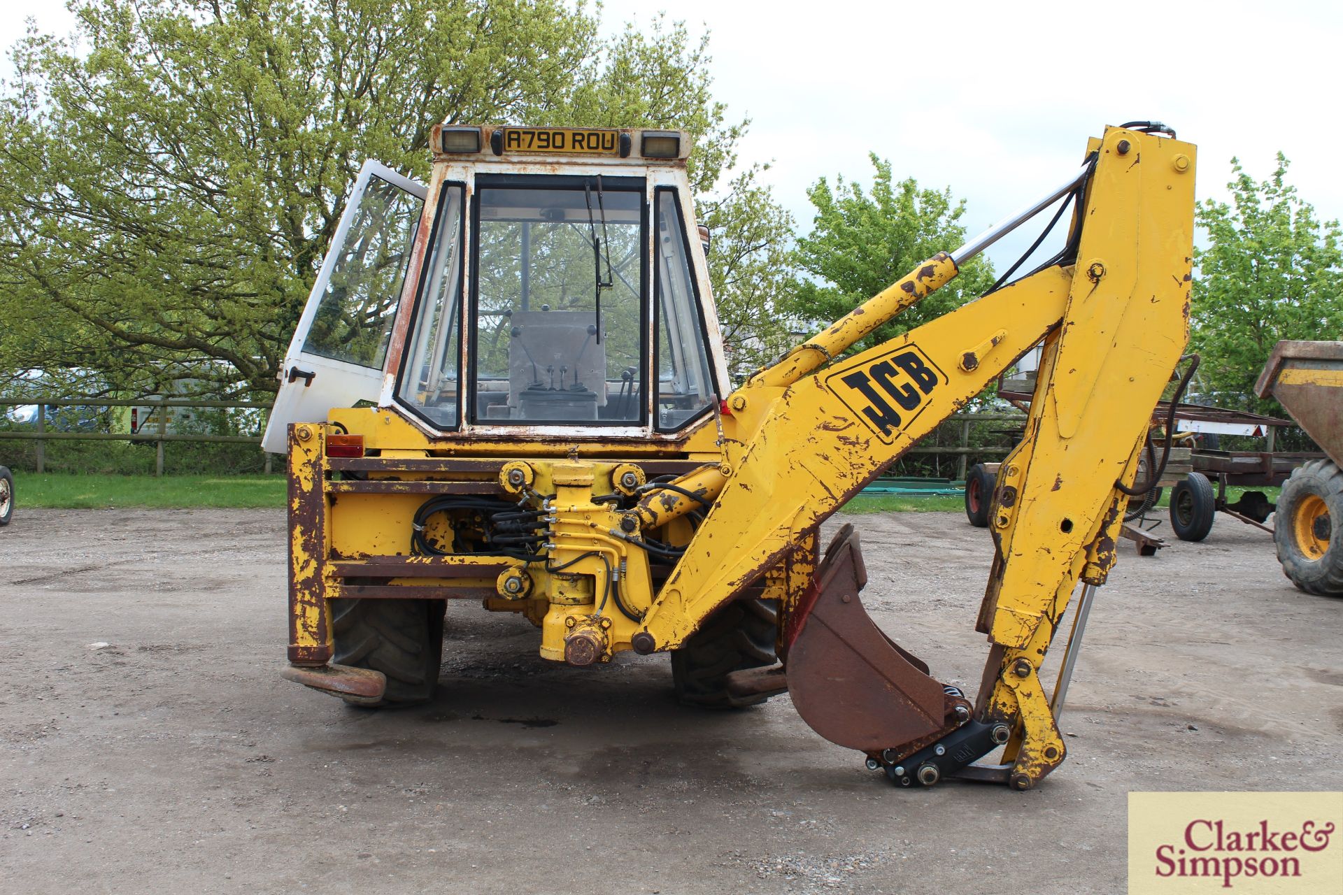 JCB 3CX Sitemaster 2WD backhoe loader. Registration A790 ROU. Date of first registration 10/1983. - Image 6 of 34