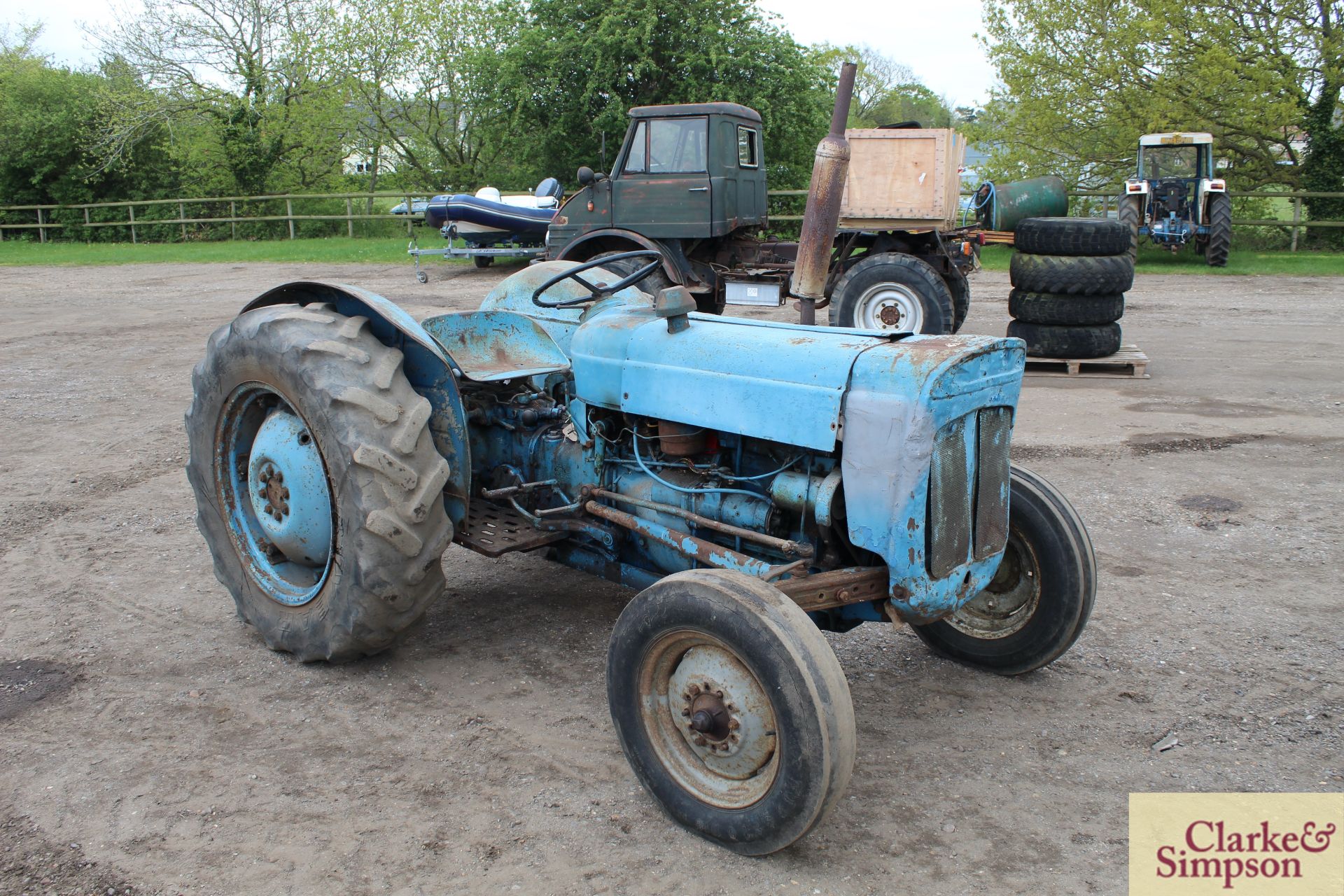 Fordson Dexta 2WD tractor.