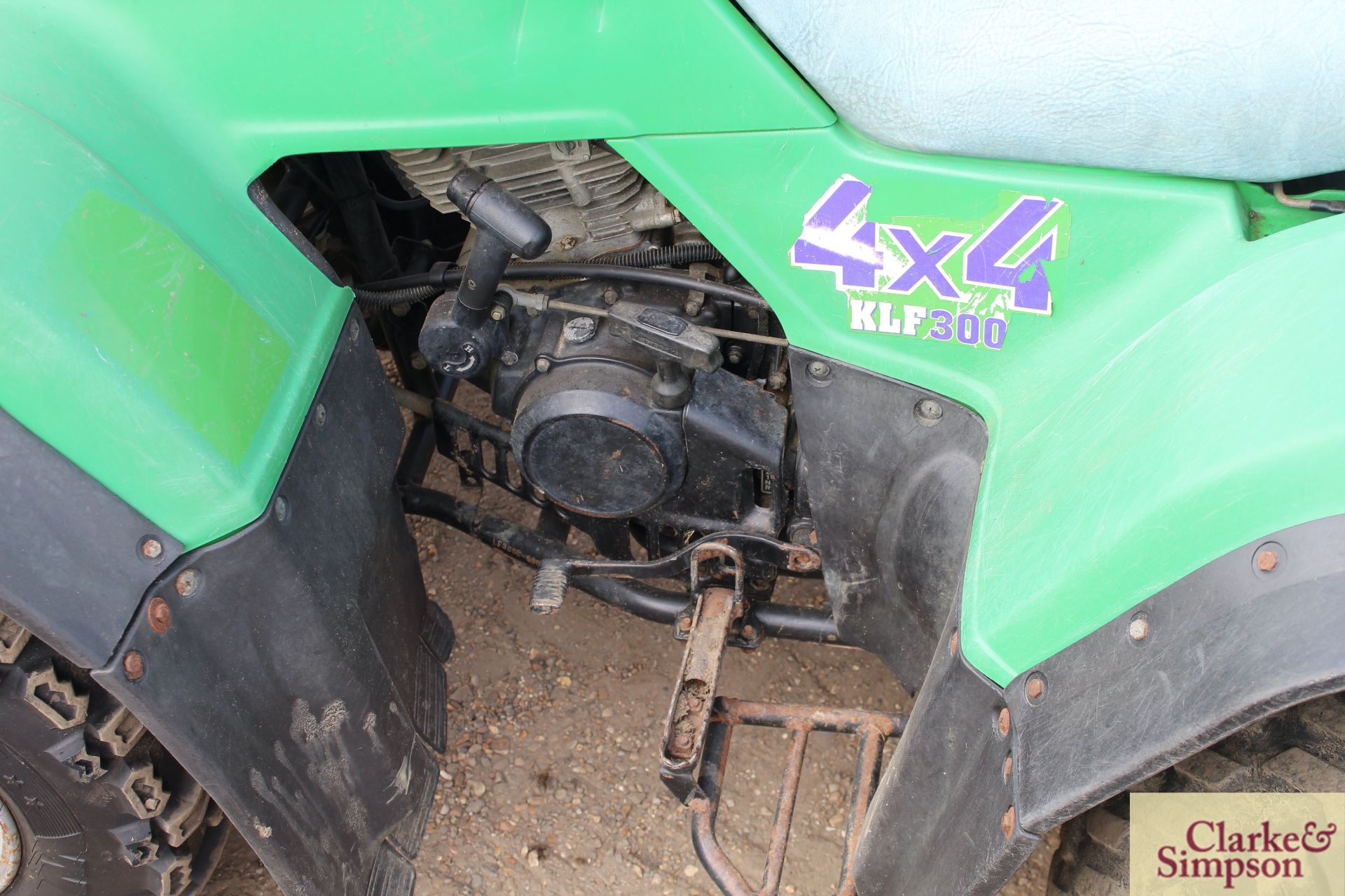 Kawasaki KLF 300 4WD quad bike. 4,543 miles. - Image 12 of 31