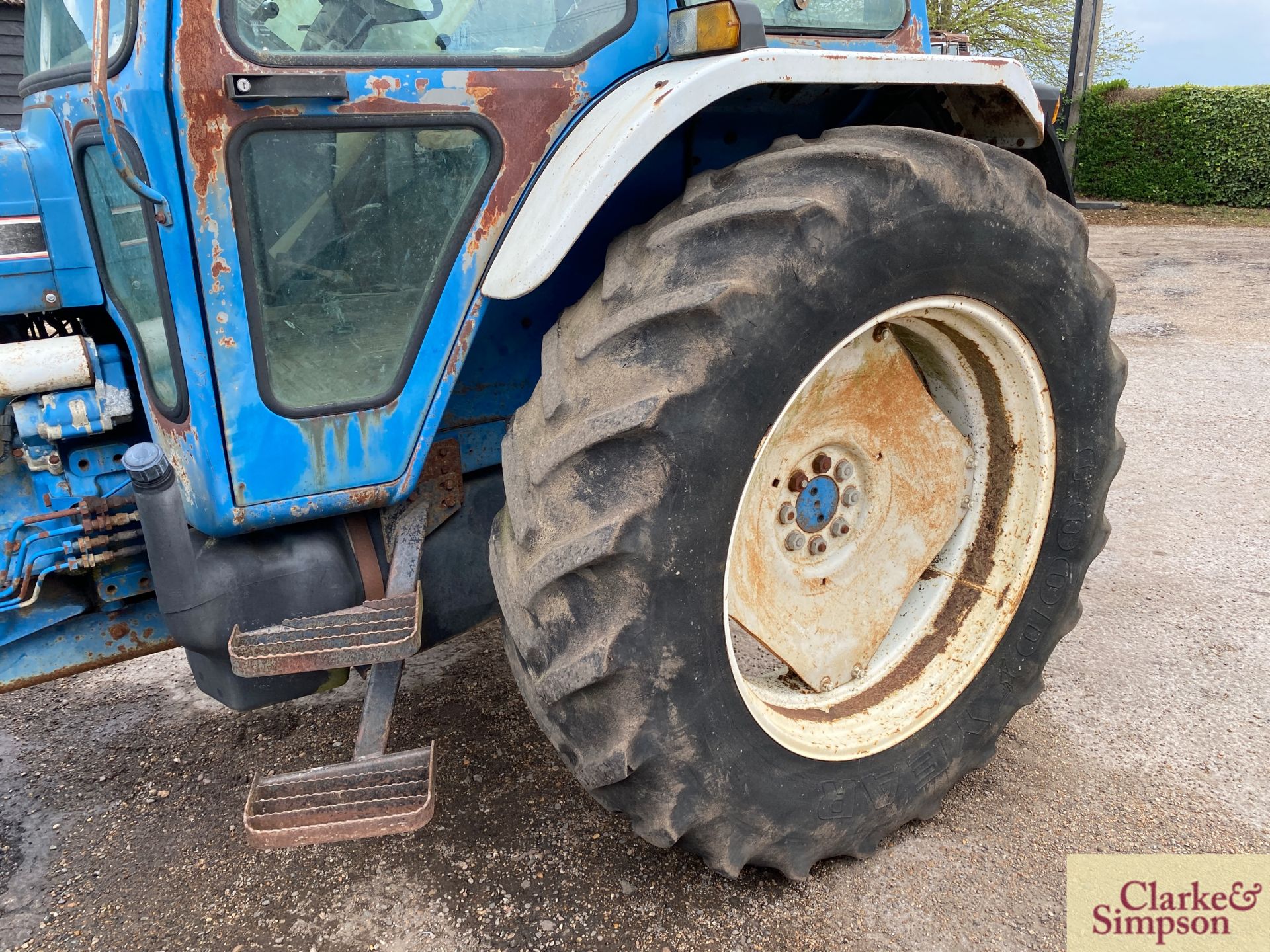 Ford 7810 Force III 4WD tractor. Registration G916 XGV. Date of first registration 04/1990. 7,920 - Image 13 of 32