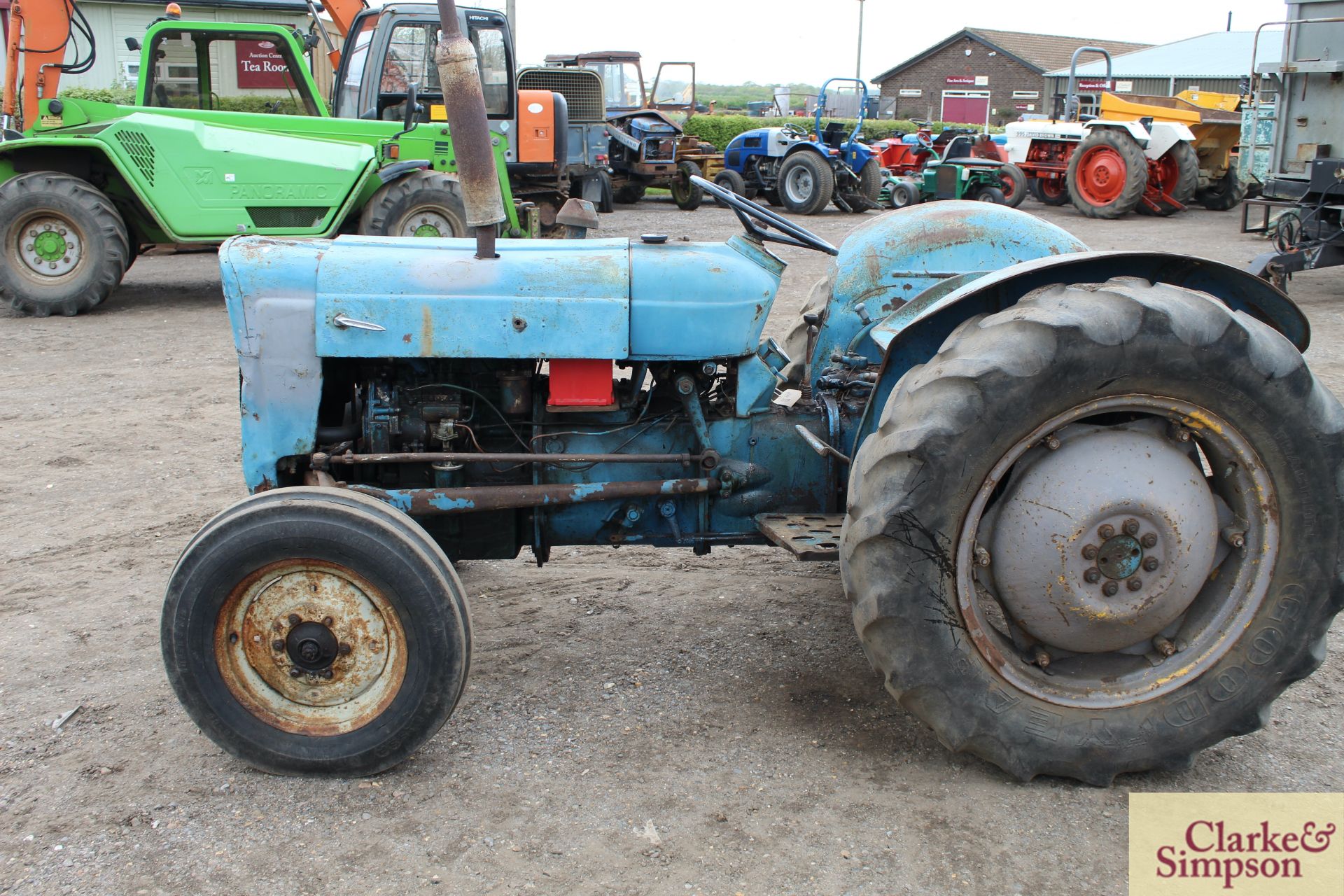 Fordson Dexta 2WD tractor. - Image 4 of 24
