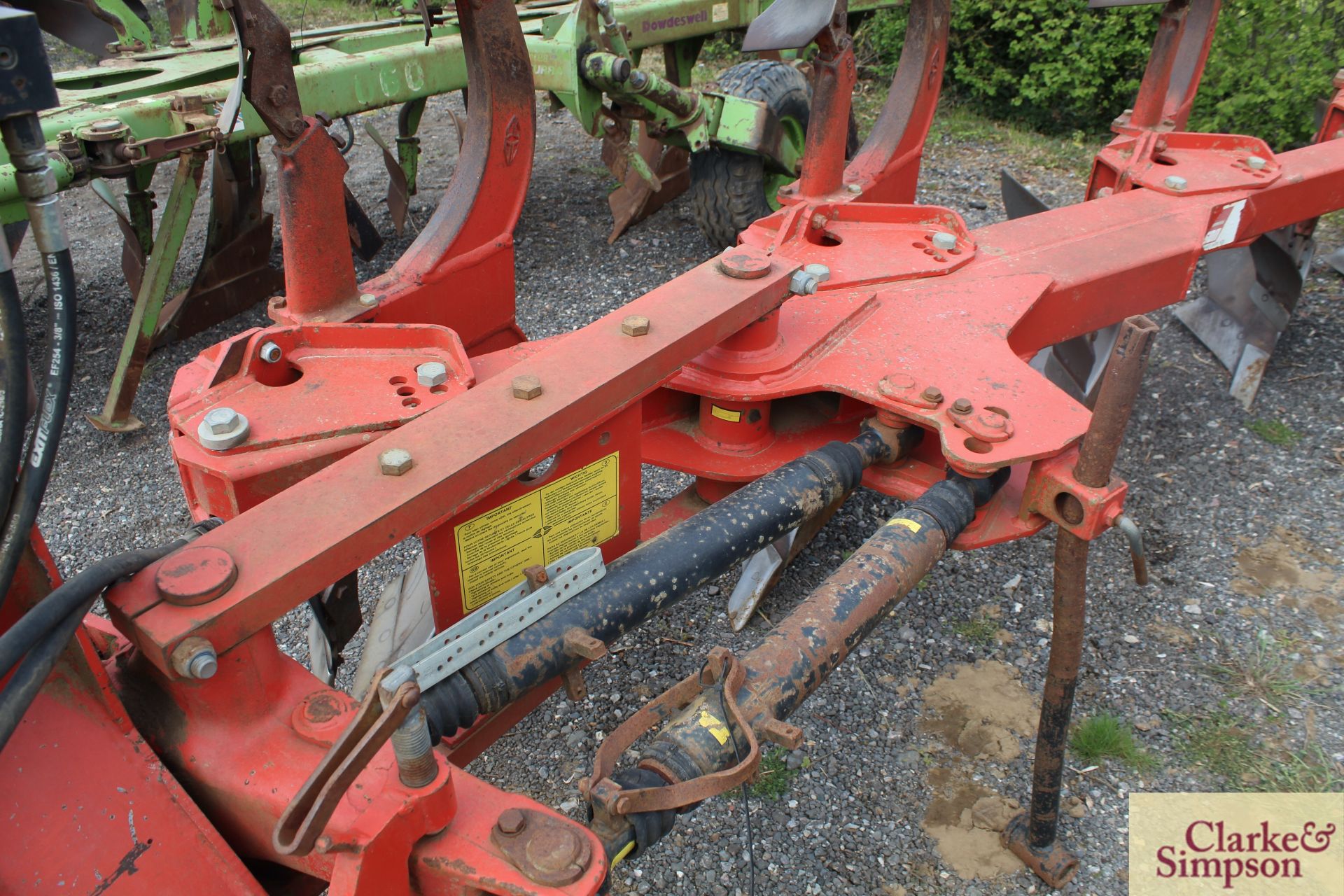 Gregoire Besson RB47 5F reversible plough. 2004. Serial number 30463. * - Image 17 of 21