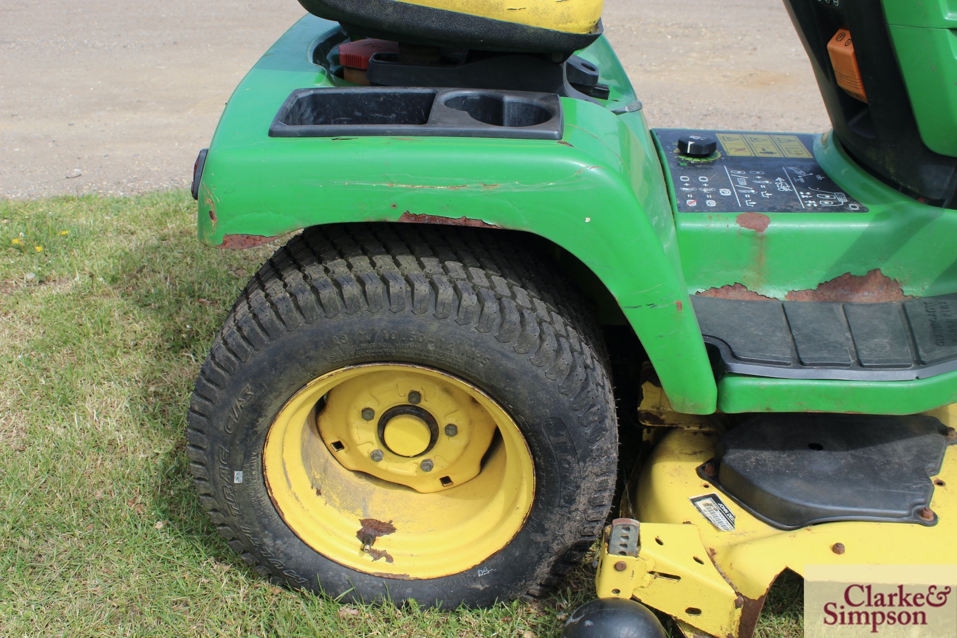 John Deere GX355 diesel ride-on mower. - Image 13 of 33