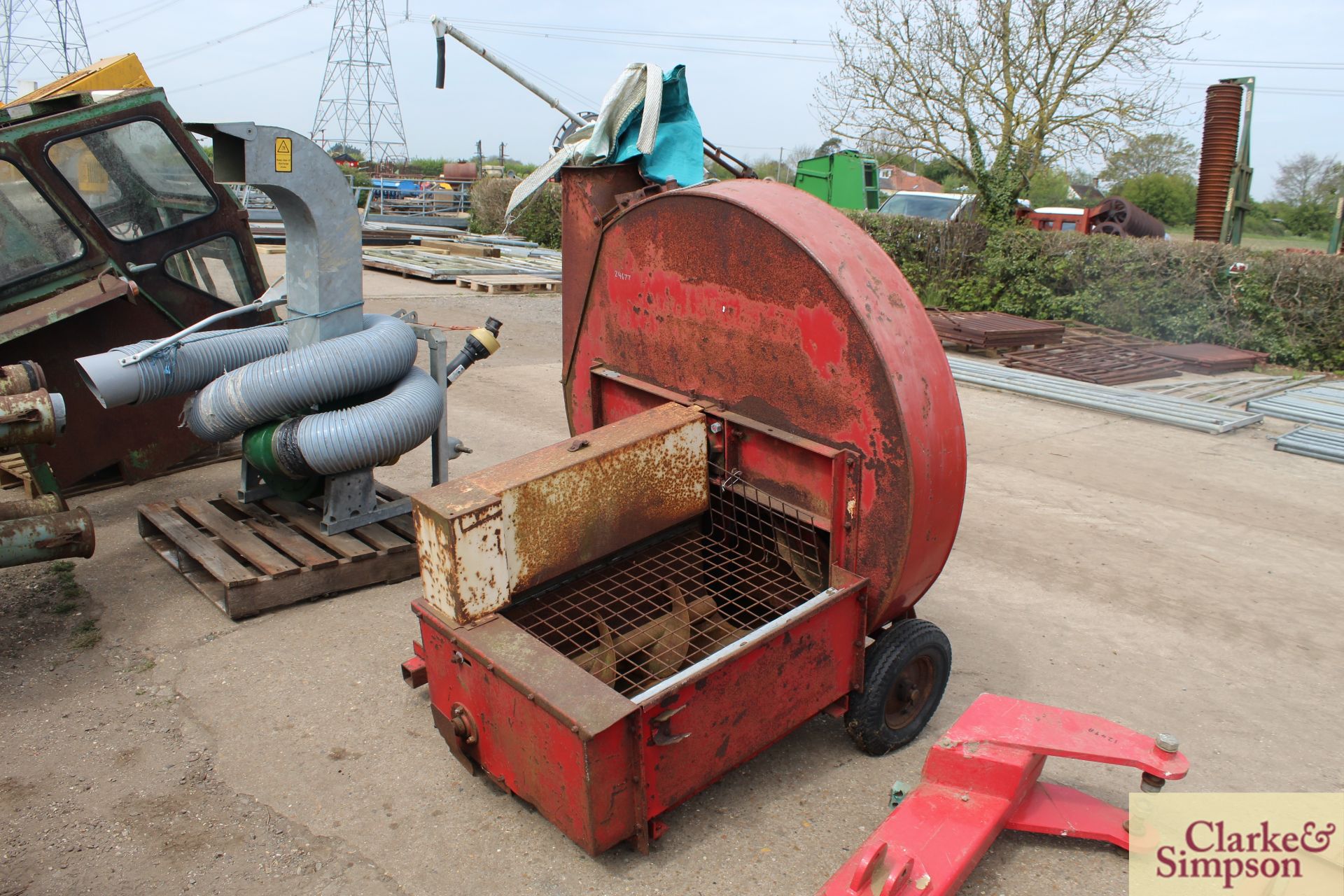 Europa Gehl PTO forage blower. * - Image 3 of 8