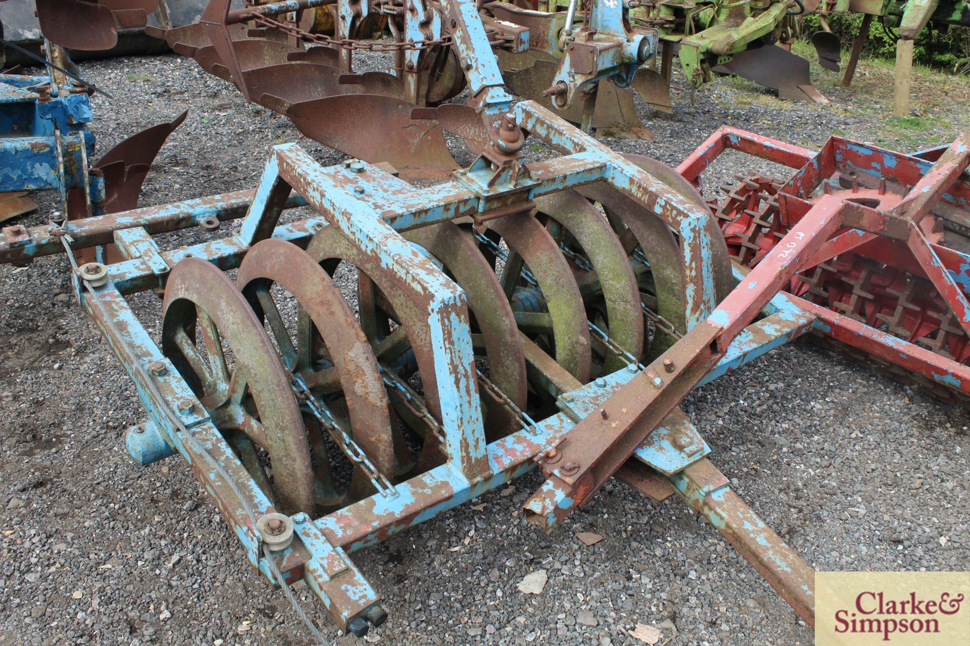 Hill & Osbourne furrow press with crumbler. Previously used with Lot 1371. - Image 3 of 7