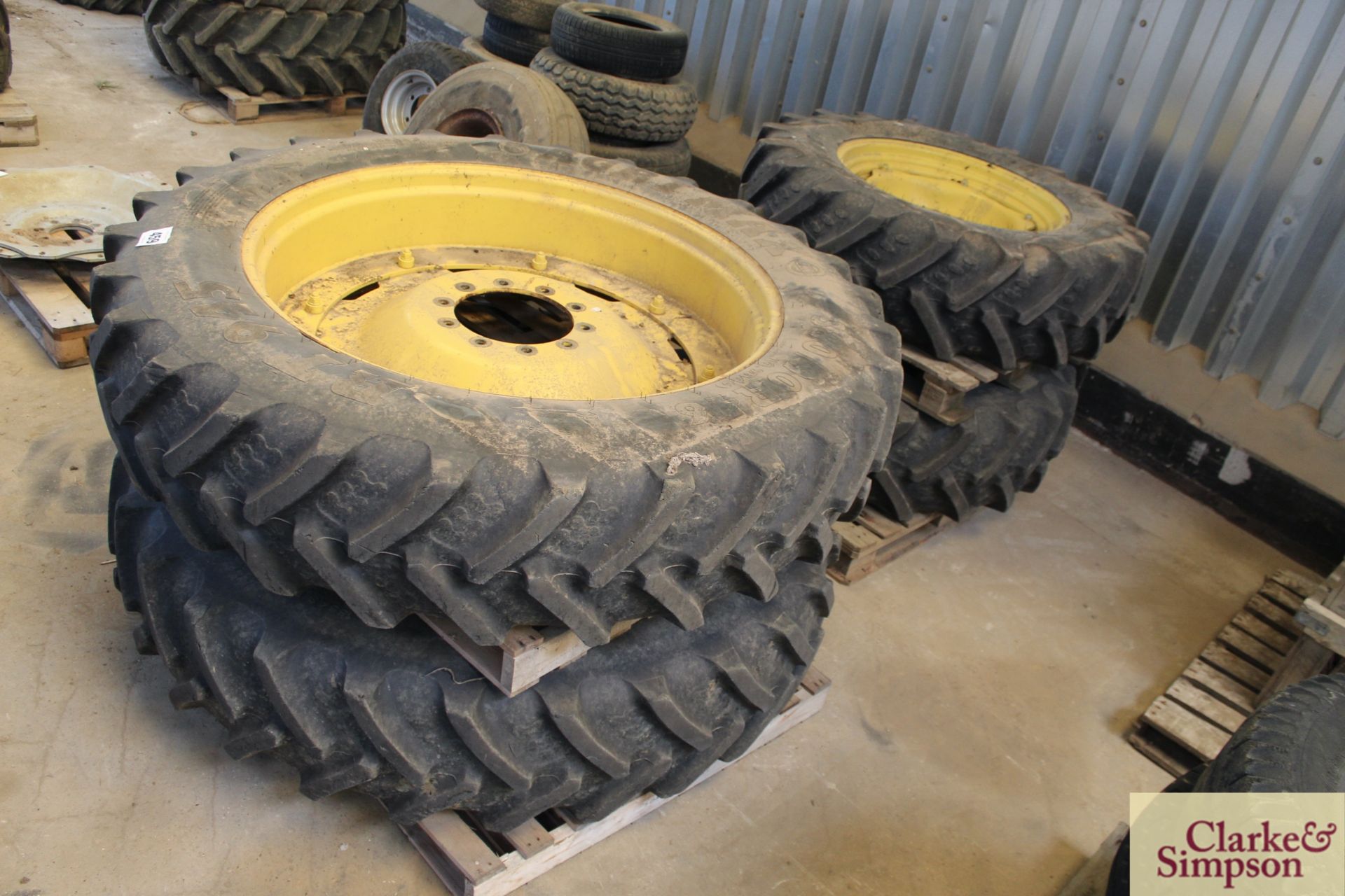 Set of row crop wheels and tyres to fit John Deere - Image 2 of 6