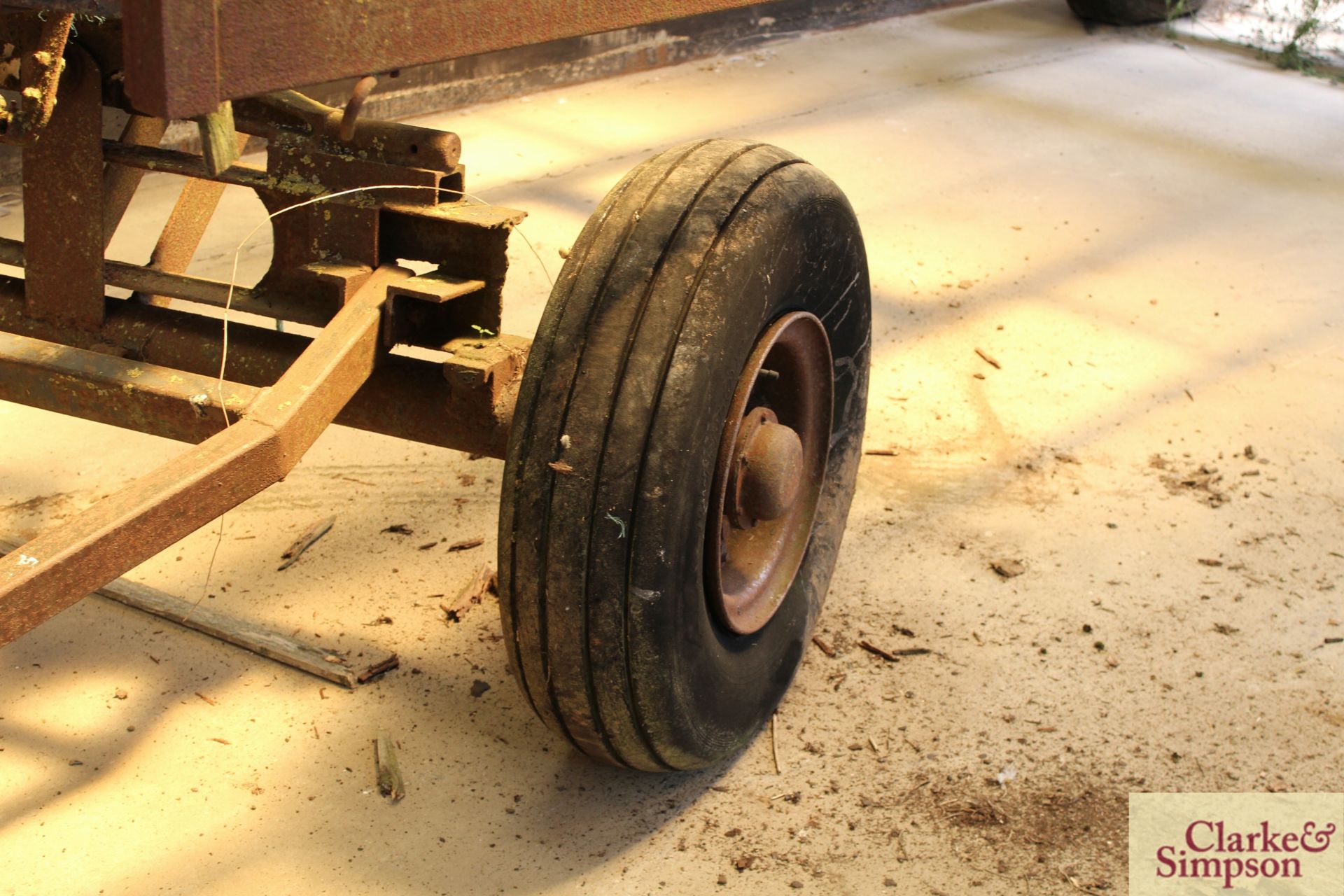 4 wheel turntable trailer. For restoration. LV - Image 5 of 13