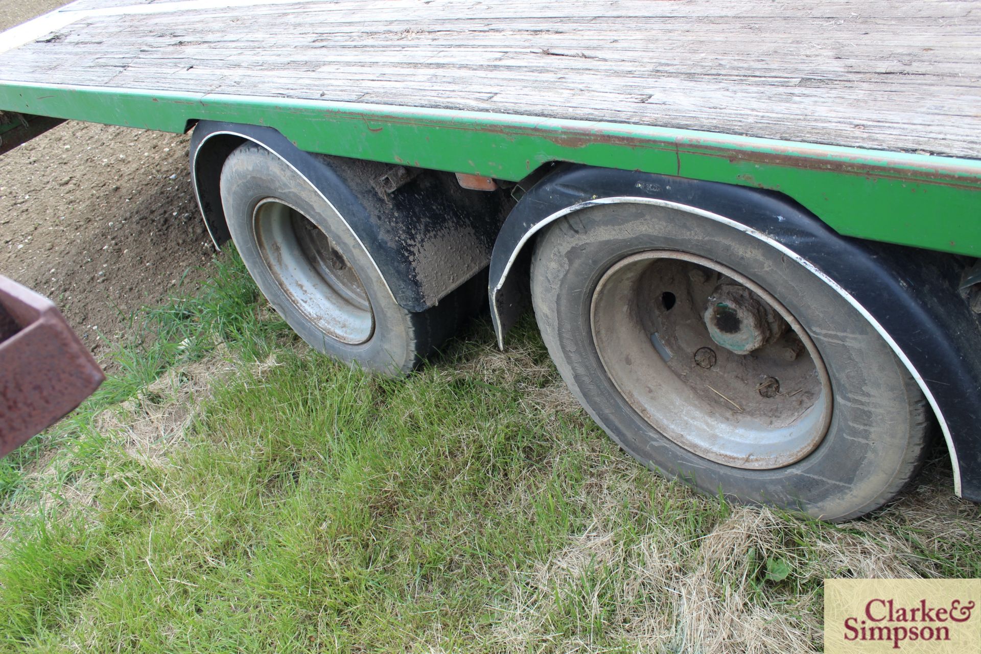 c.32ft twin axle flat bed trailer. Ex-step frame conversion. With twin wheels and air brakes. LV - Image 13 of 17