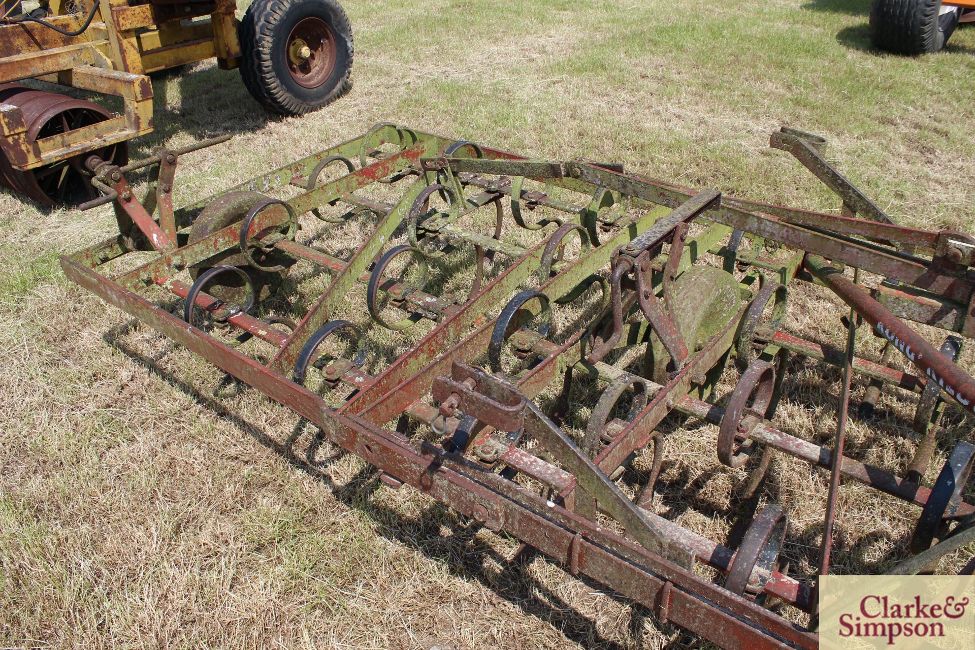 **CATALOGUE CHANGE** Kongsklide 18ft Triple-K hydraulic folding mounted spring tines. With depth - Image 6 of 11