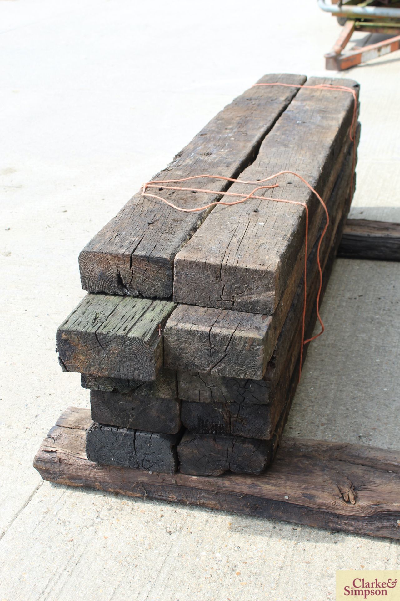 10x reclaimed sleepers. LV - Image 2 of 2