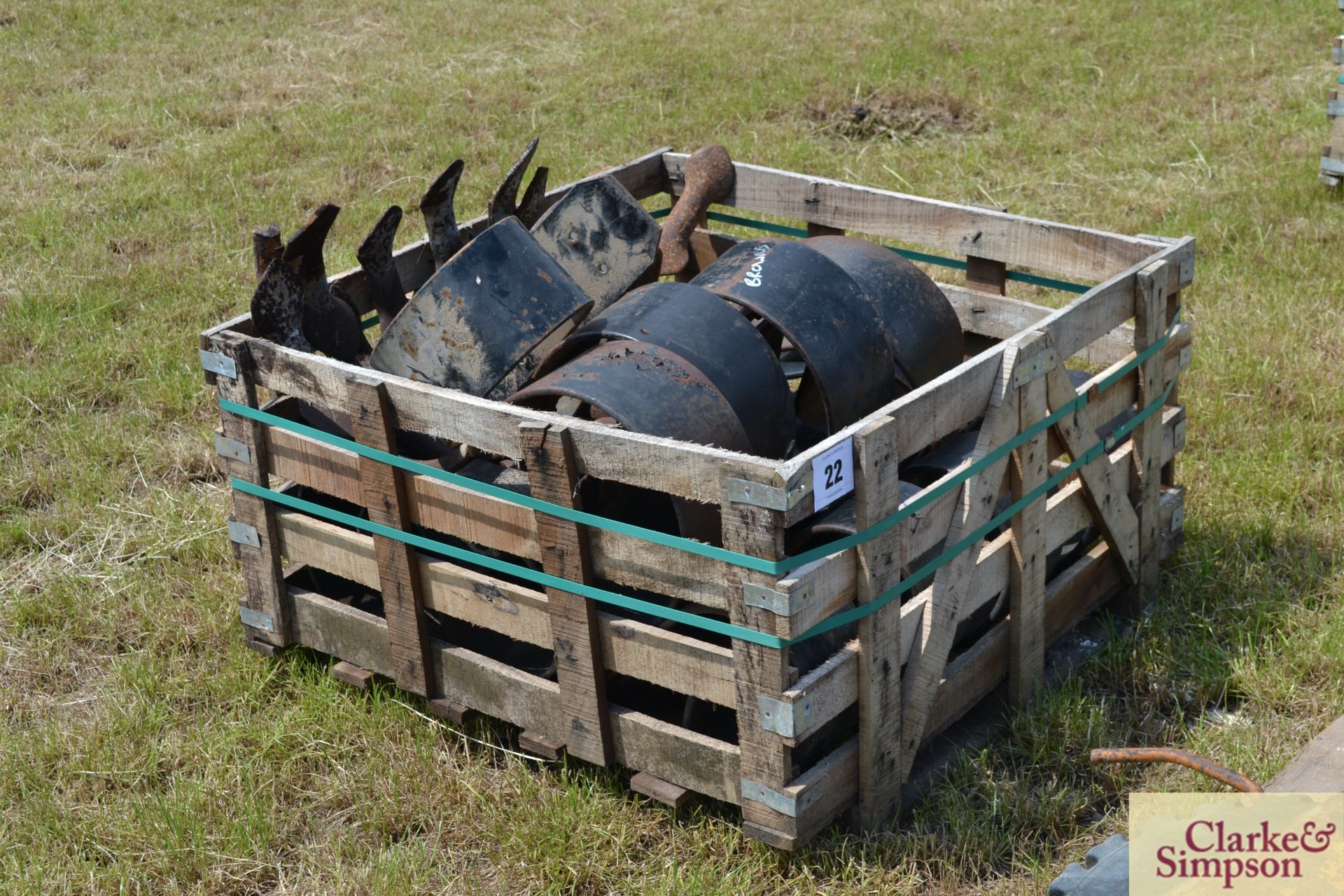 Large quantity of Browns cultivator tines. M