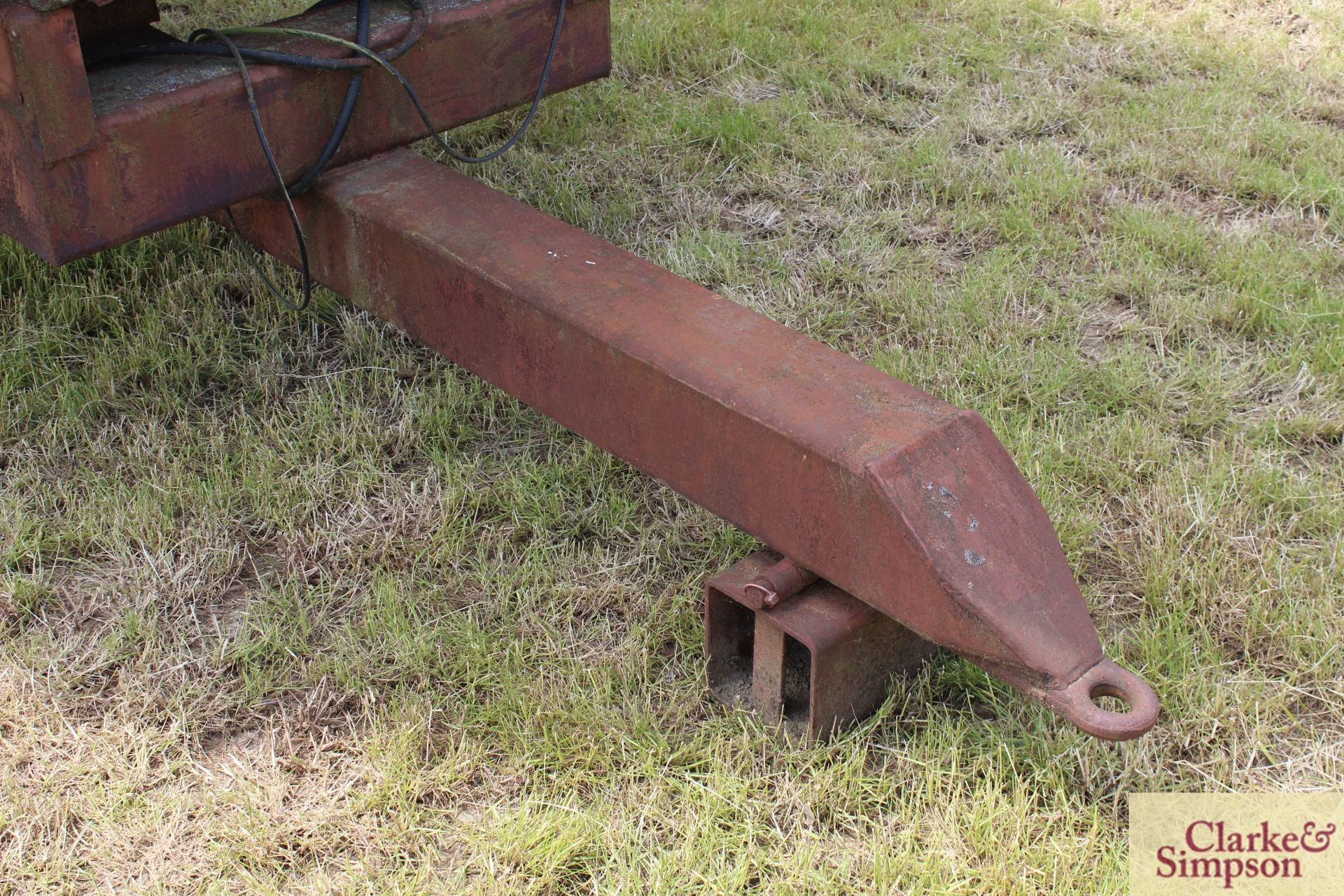 20ft curtain side single axle trailer. With super single wheels and tyres with barn doors. LH - Image 5 of 13