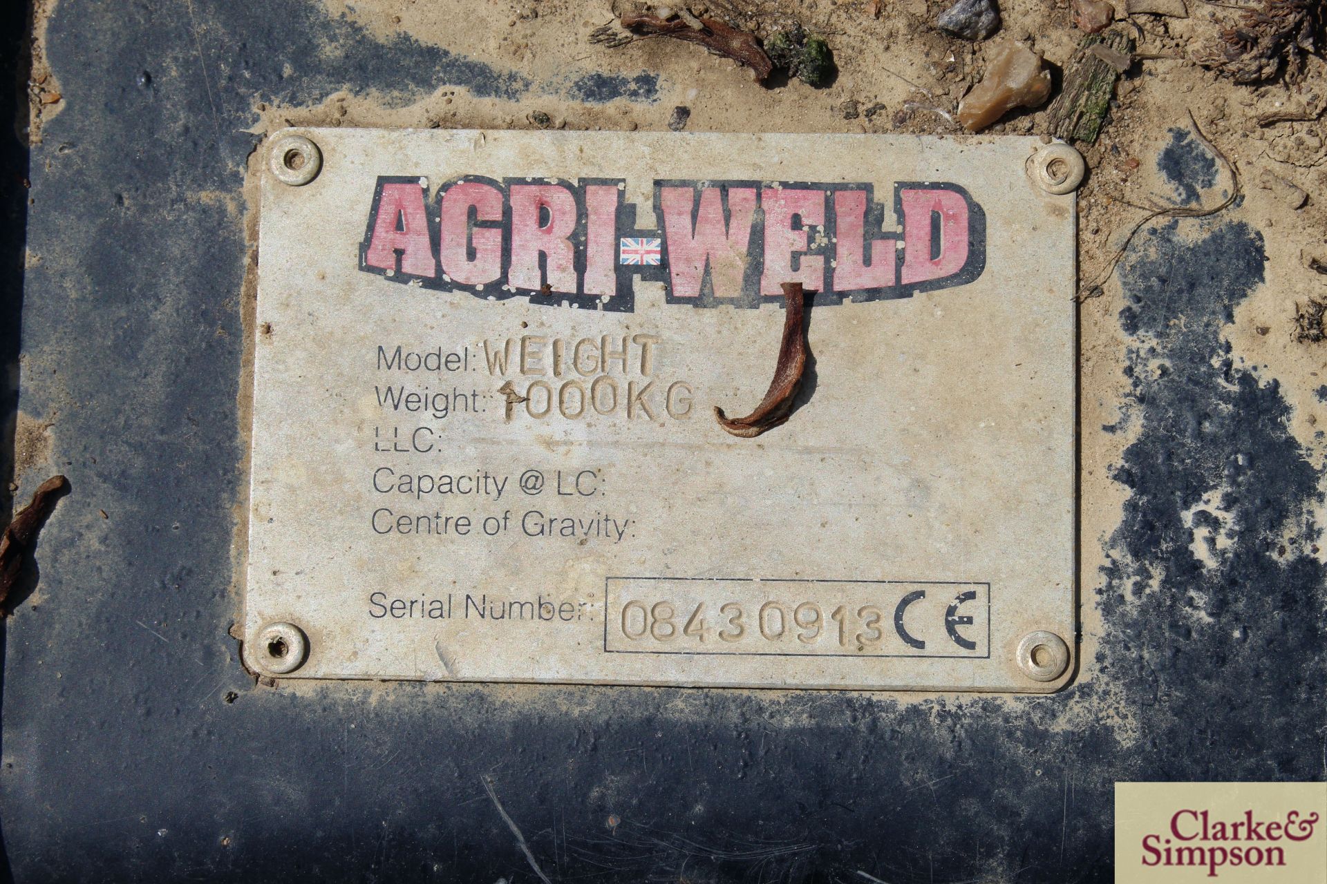 Agriweld front 1T front weight. To fit New Holland tombstone. Serial number 0843091. With twin - Image 7 of 7