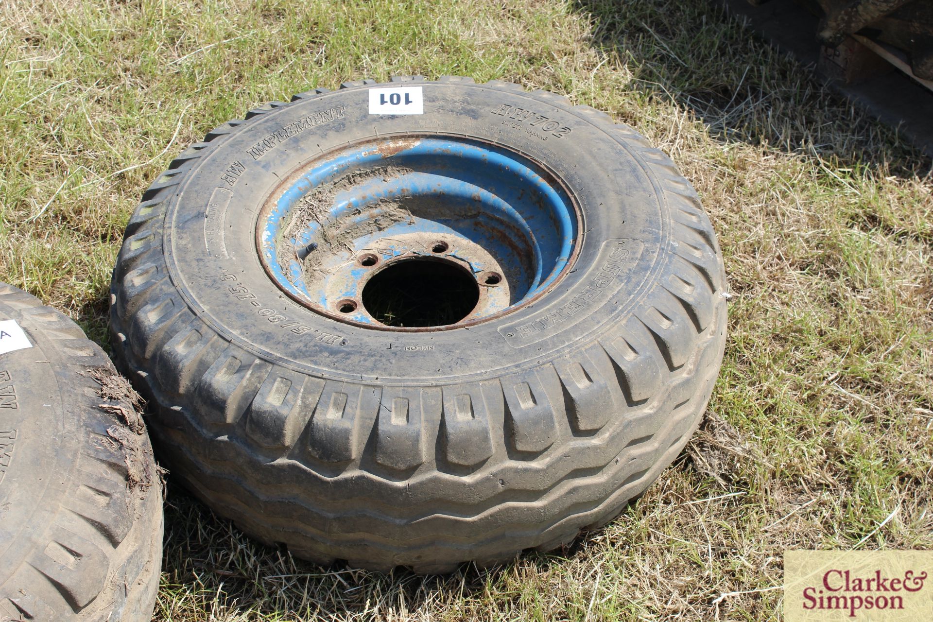 11.5/80-15.3 six stud trailer wheel and tyre. LH - Image 4 of 4